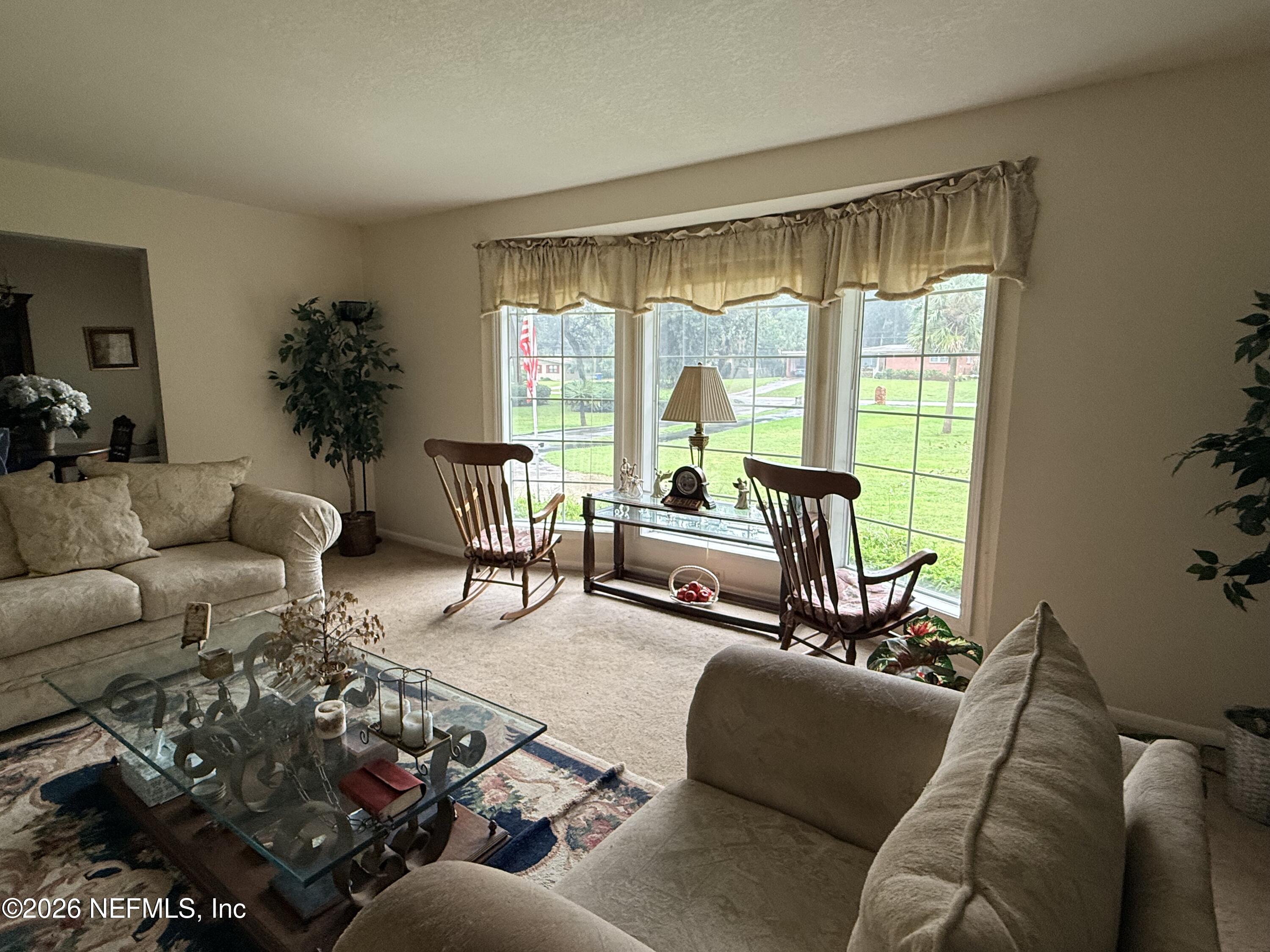 1610 HOLLY OAKS LAKE Road E