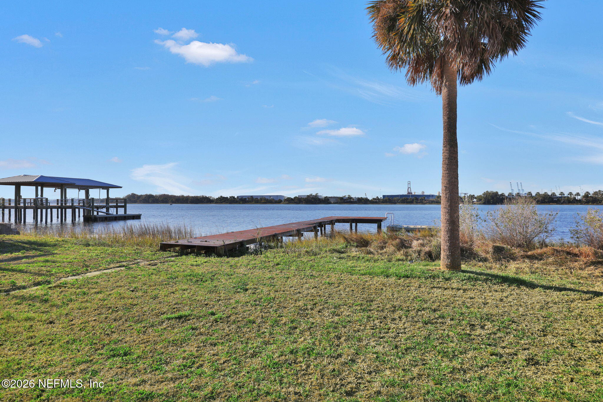 5818 HECKSCHER Drive