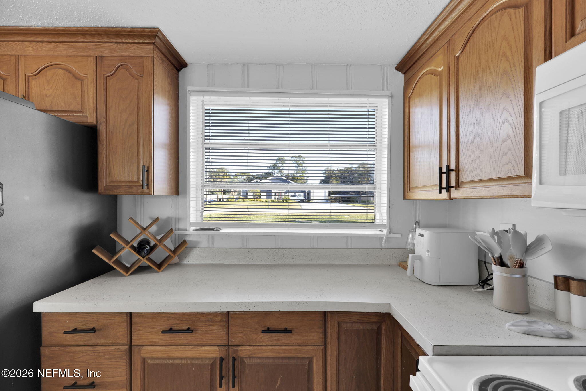 5818 HECKSCHER Drive