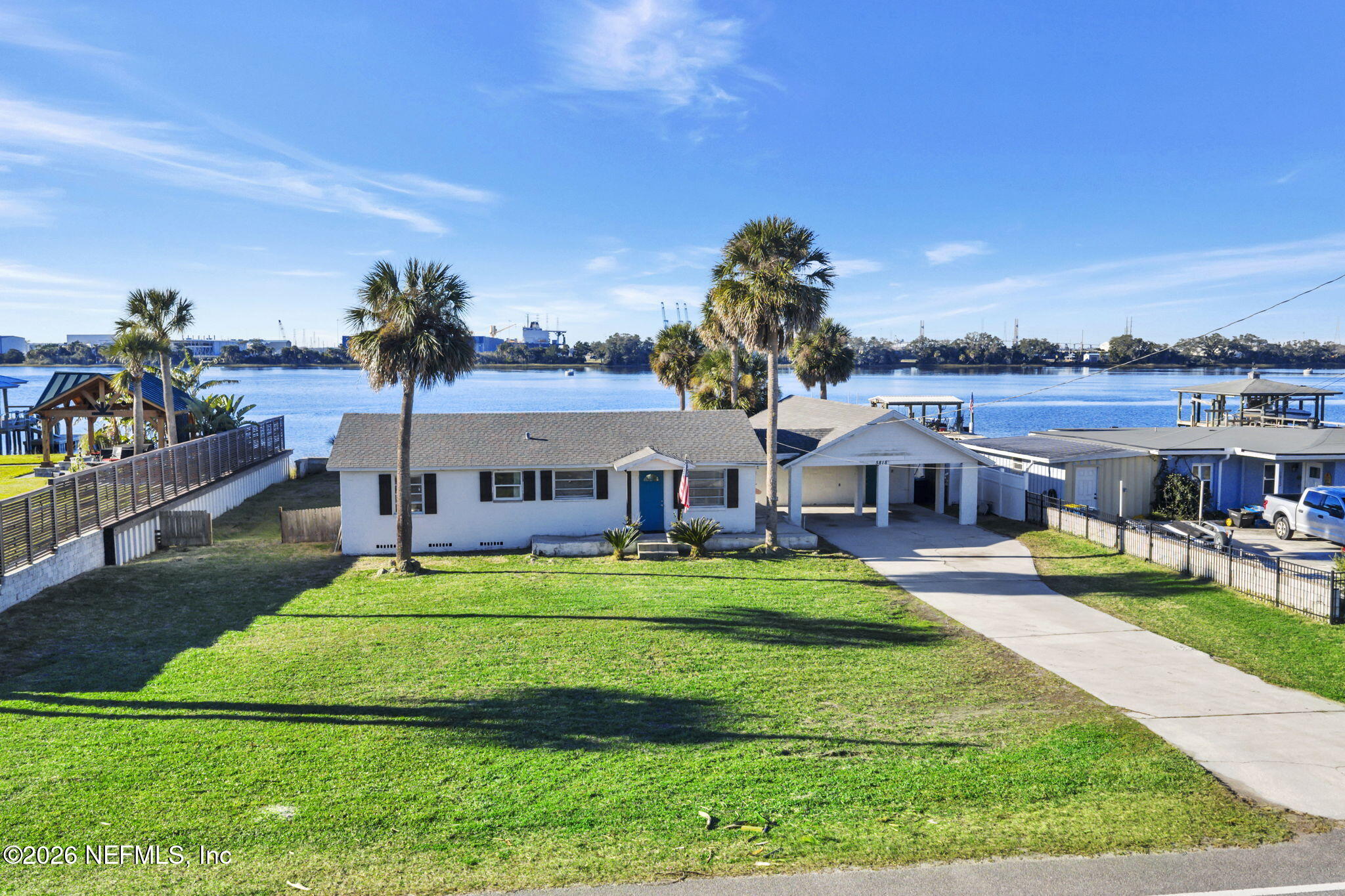 5818 HECKSCHER Drive