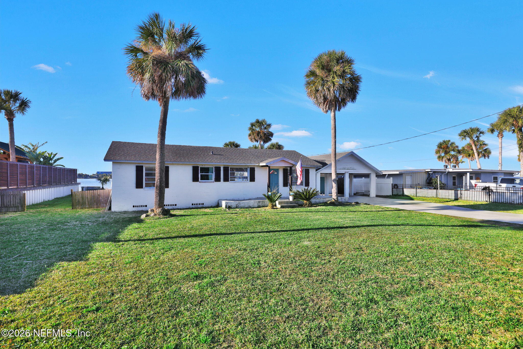 5818 HECKSCHER Drive