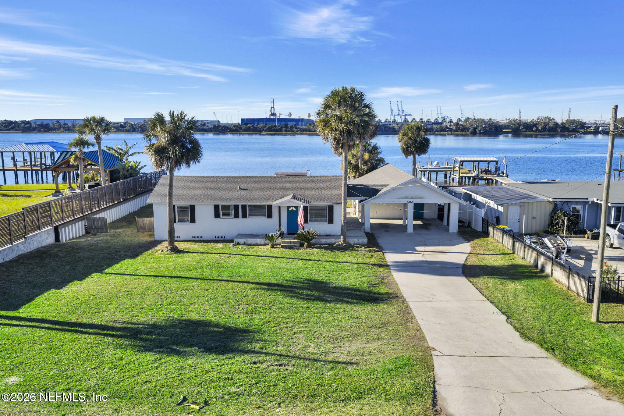 5818 HECKSCHER Drive