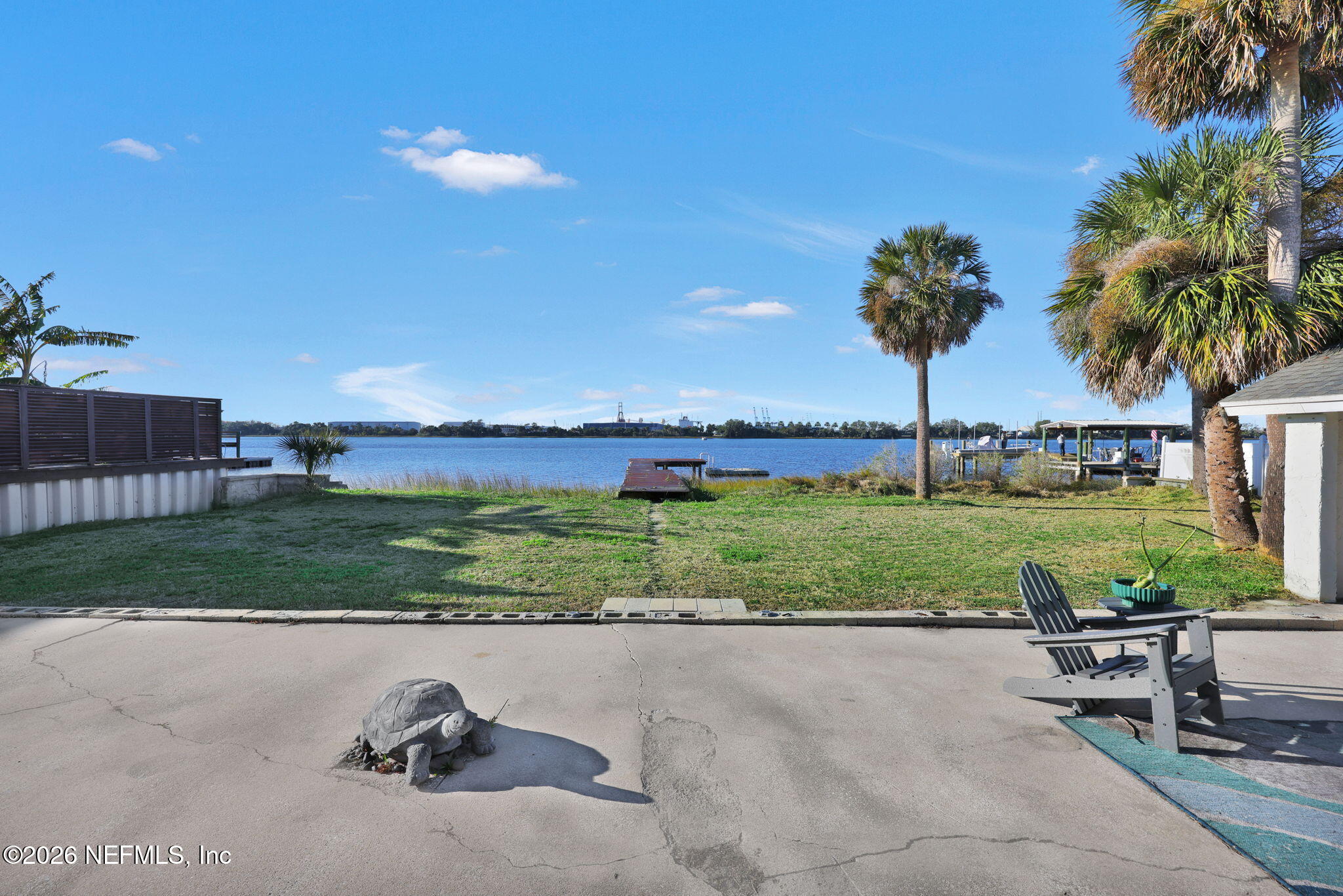 5818 HECKSCHER Drive