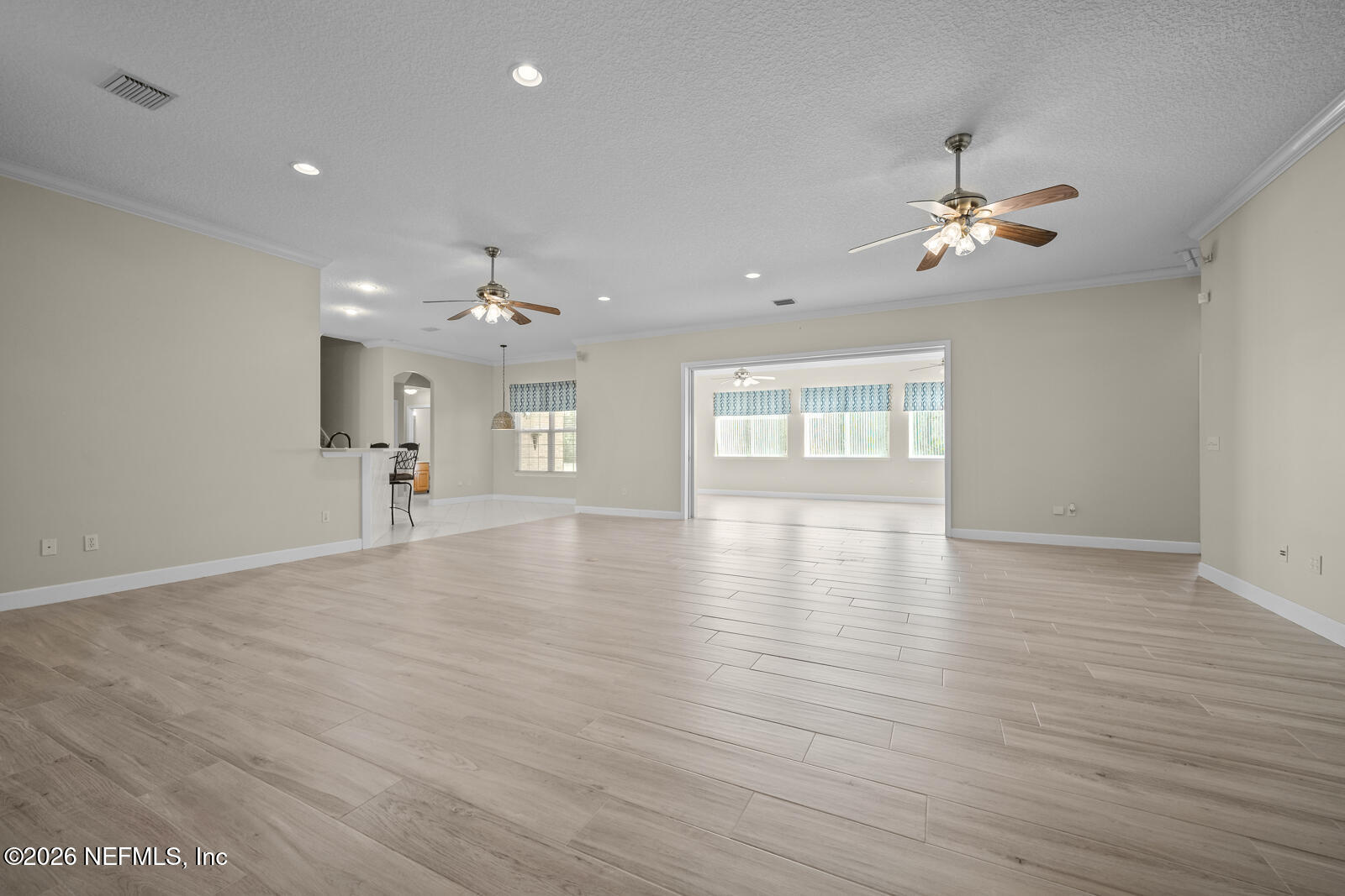 1240 BEEKMAN Drive