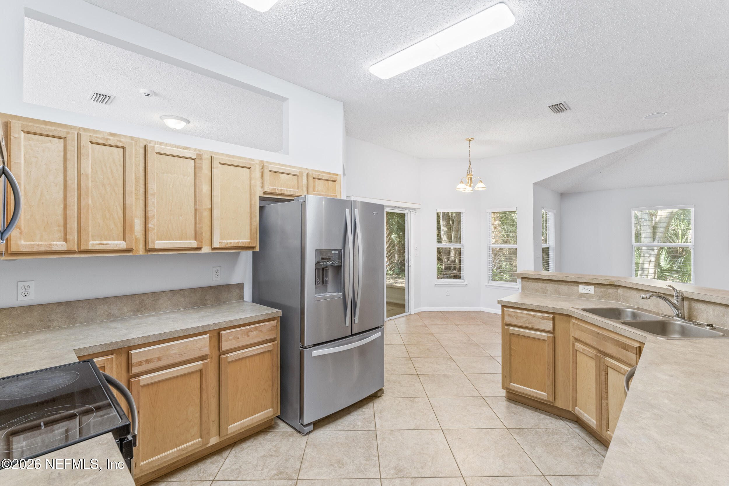 6709 BEATRIX Drive
