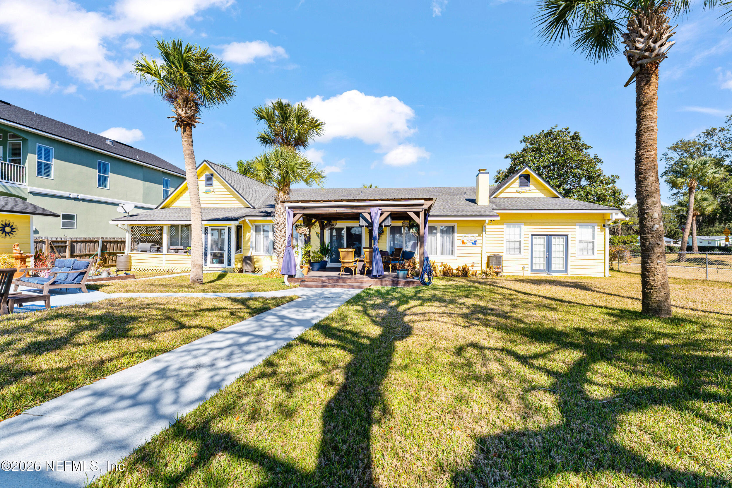 5992 HECKSCHER Drive