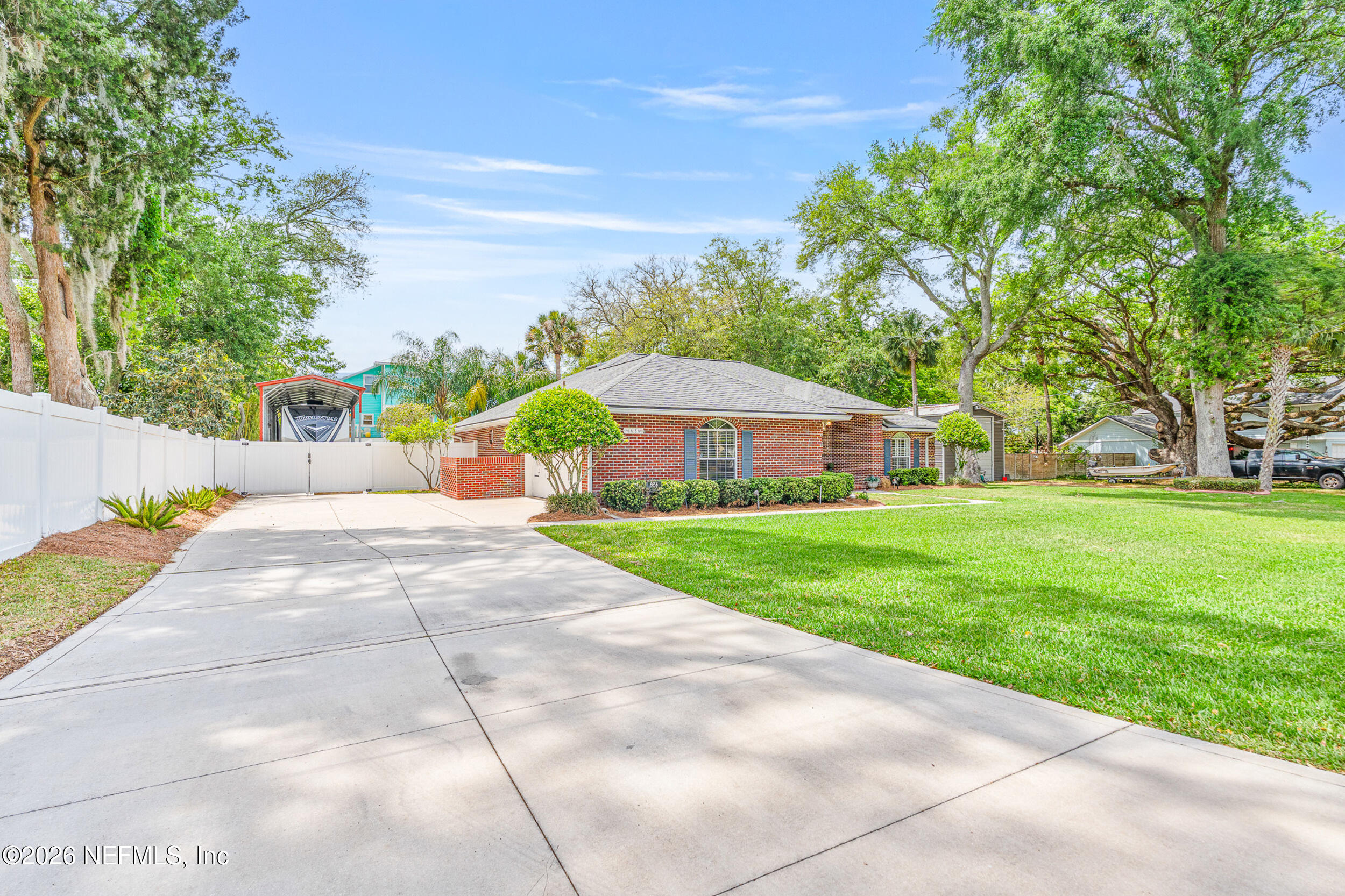 6656 RIVERCREST Drive