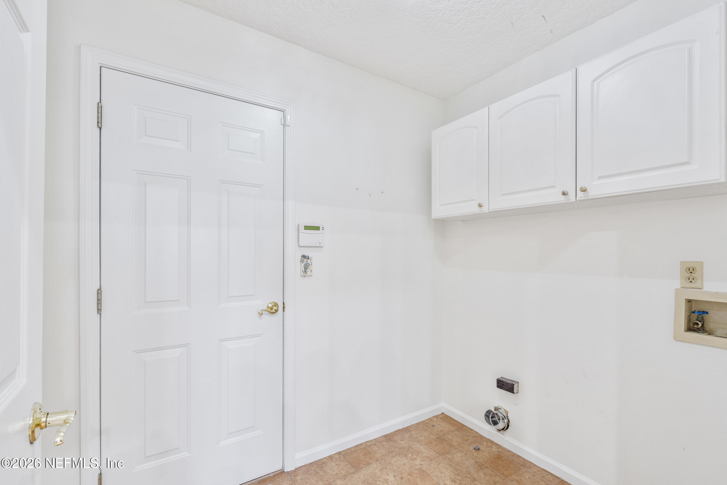 6656 RIVERCREST Drive