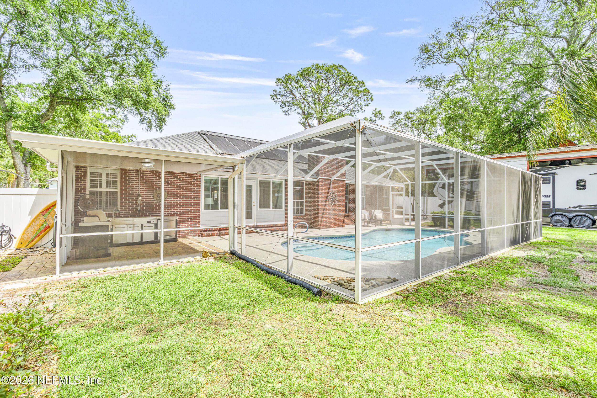 6656 RIVERCREST Drive