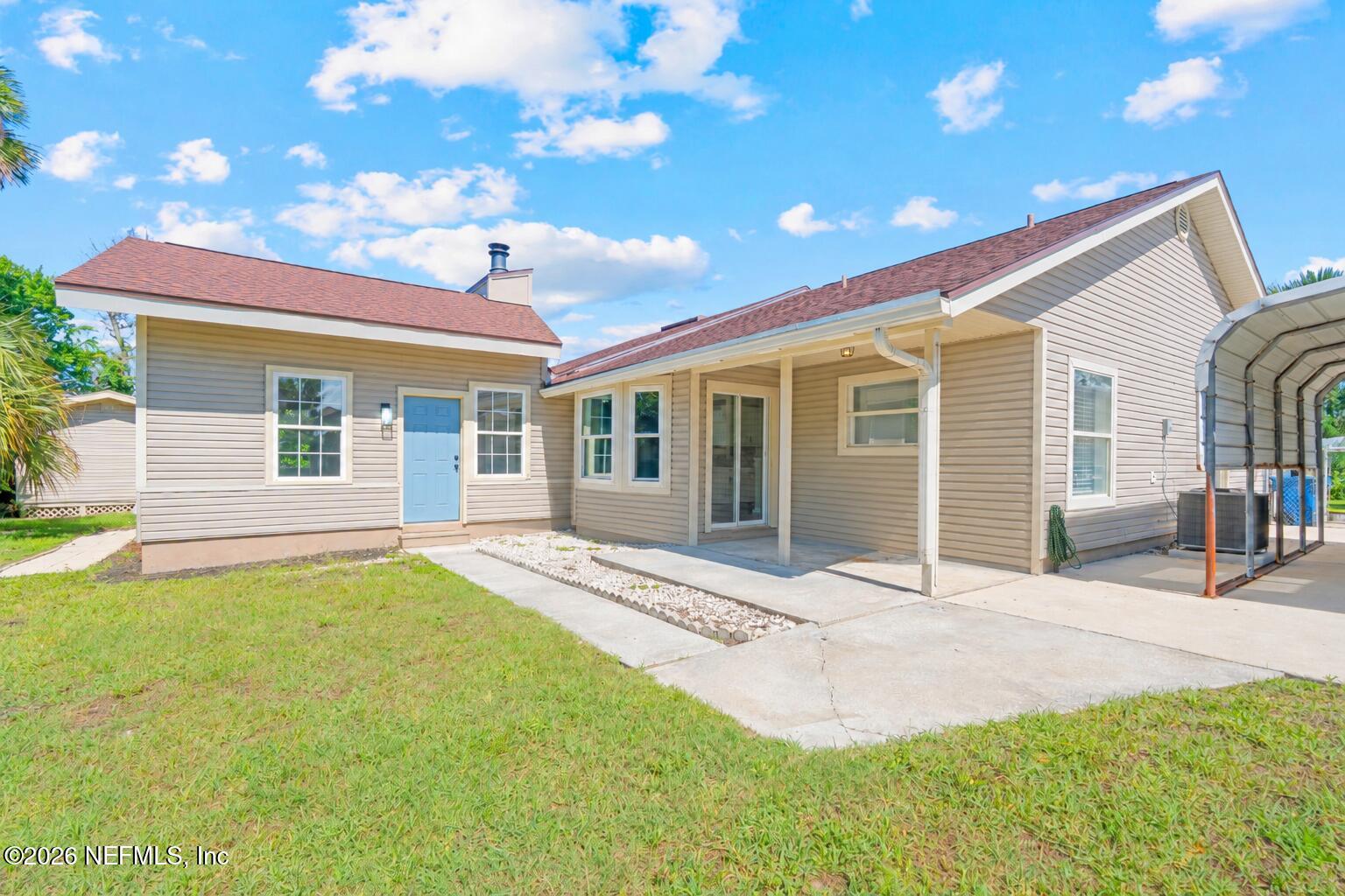 7047 RIVERCREST Drive