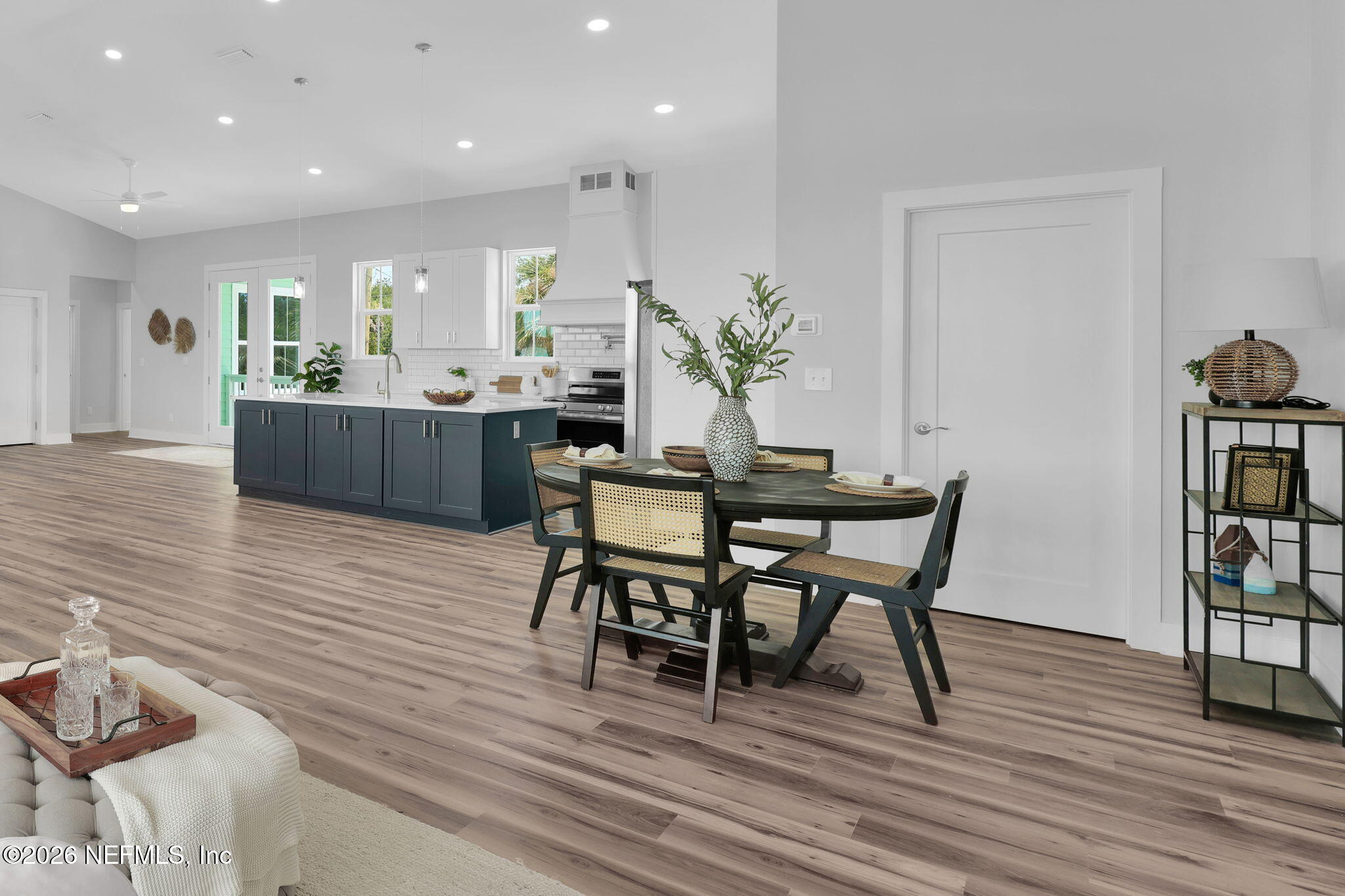 6030 HECKSCHER Drive