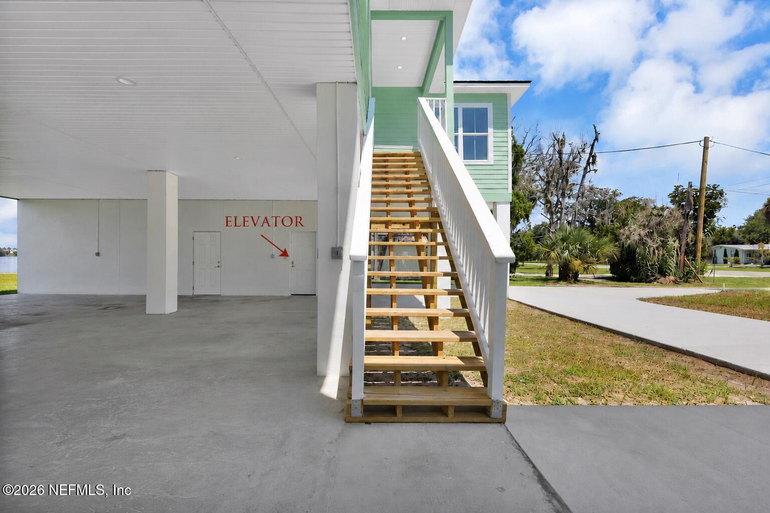 6030 HECKSCHER Drive