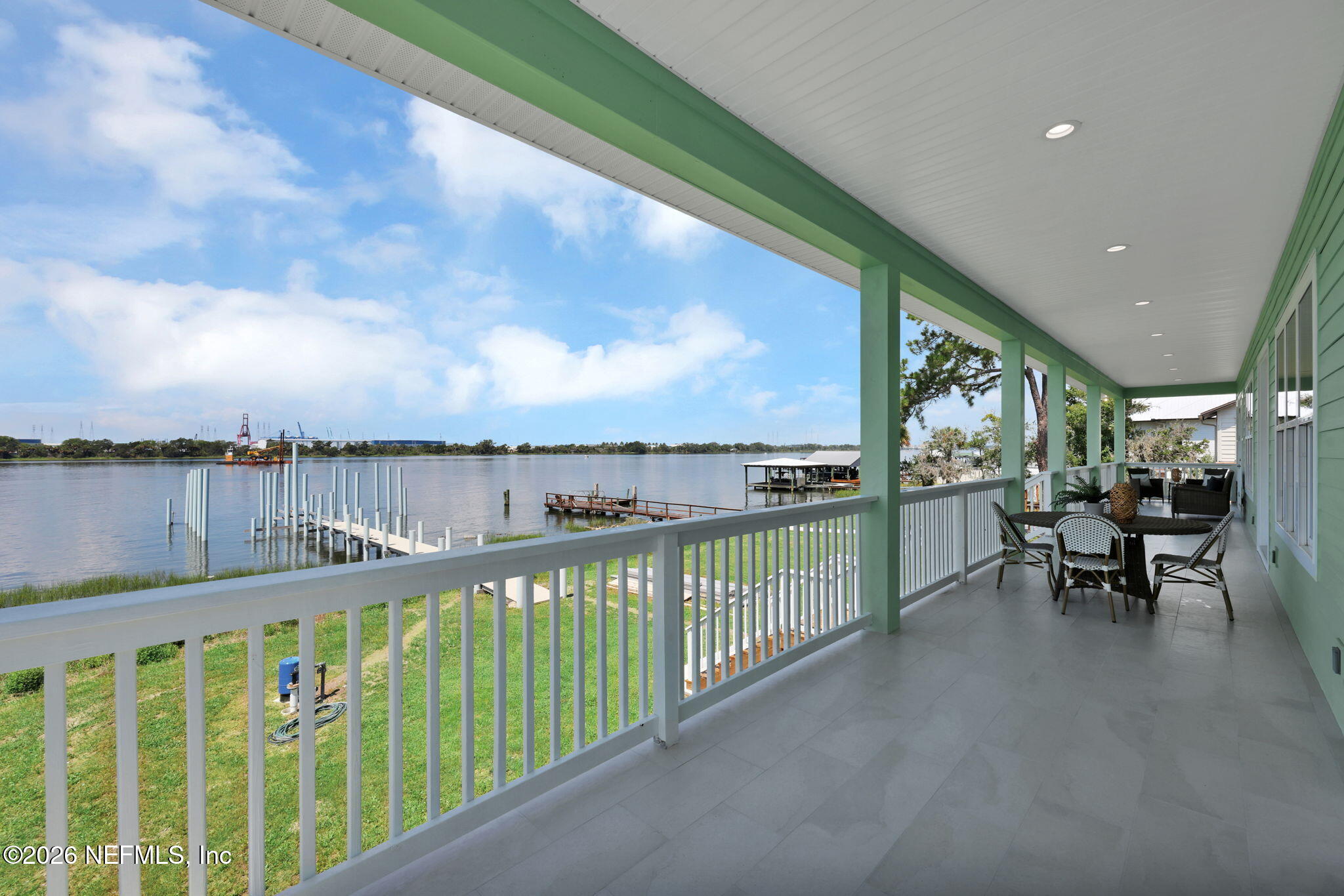 6030 HECKSCHER Drive