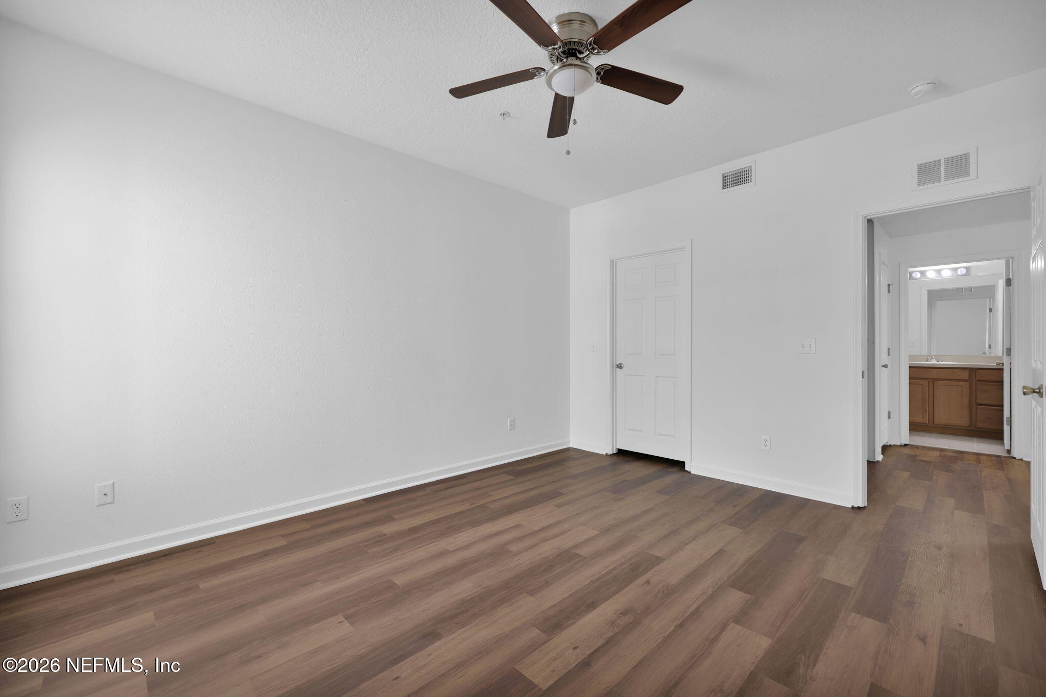 575 OAKLEAF PLANTATION Parkway 1107