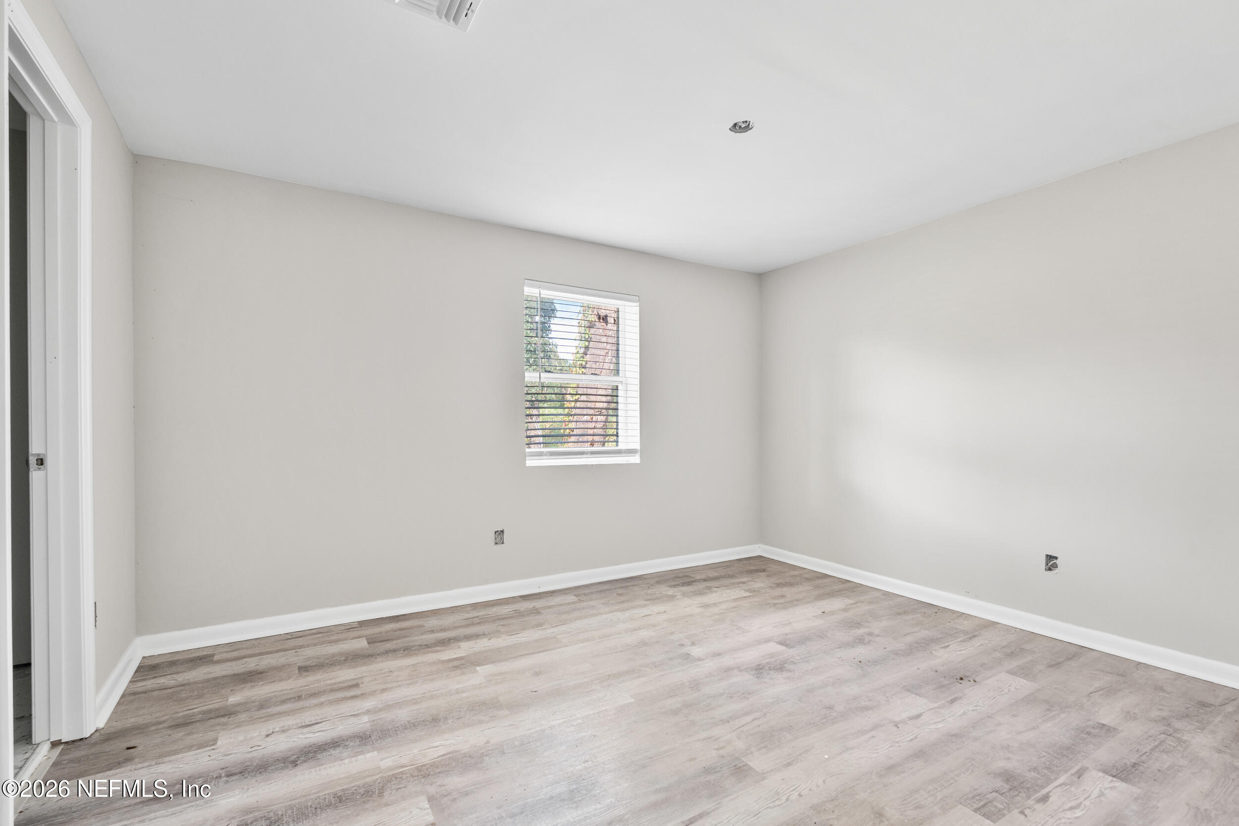 5764 HECKSCHER Drive