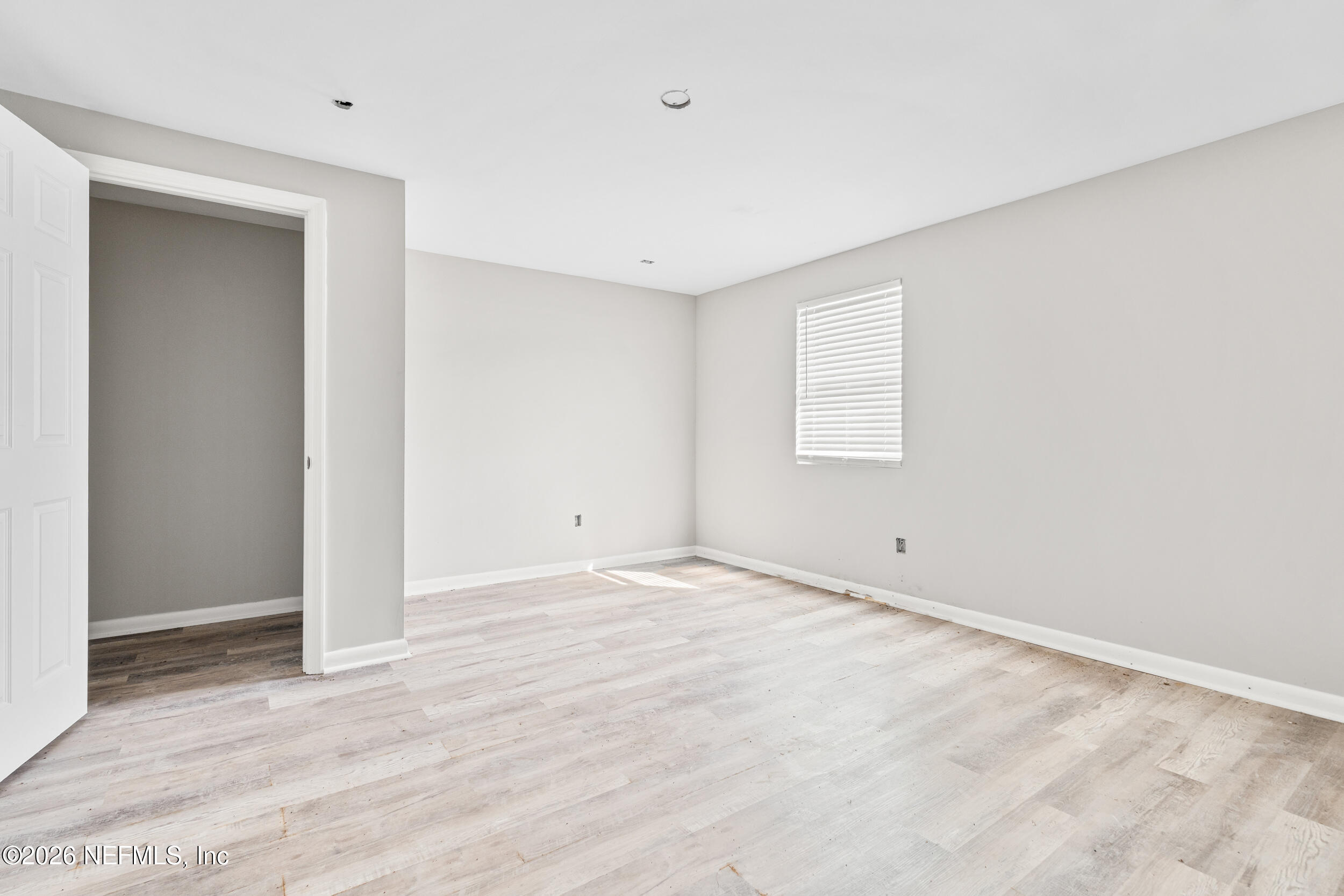 5764 HECKSCHER Drive