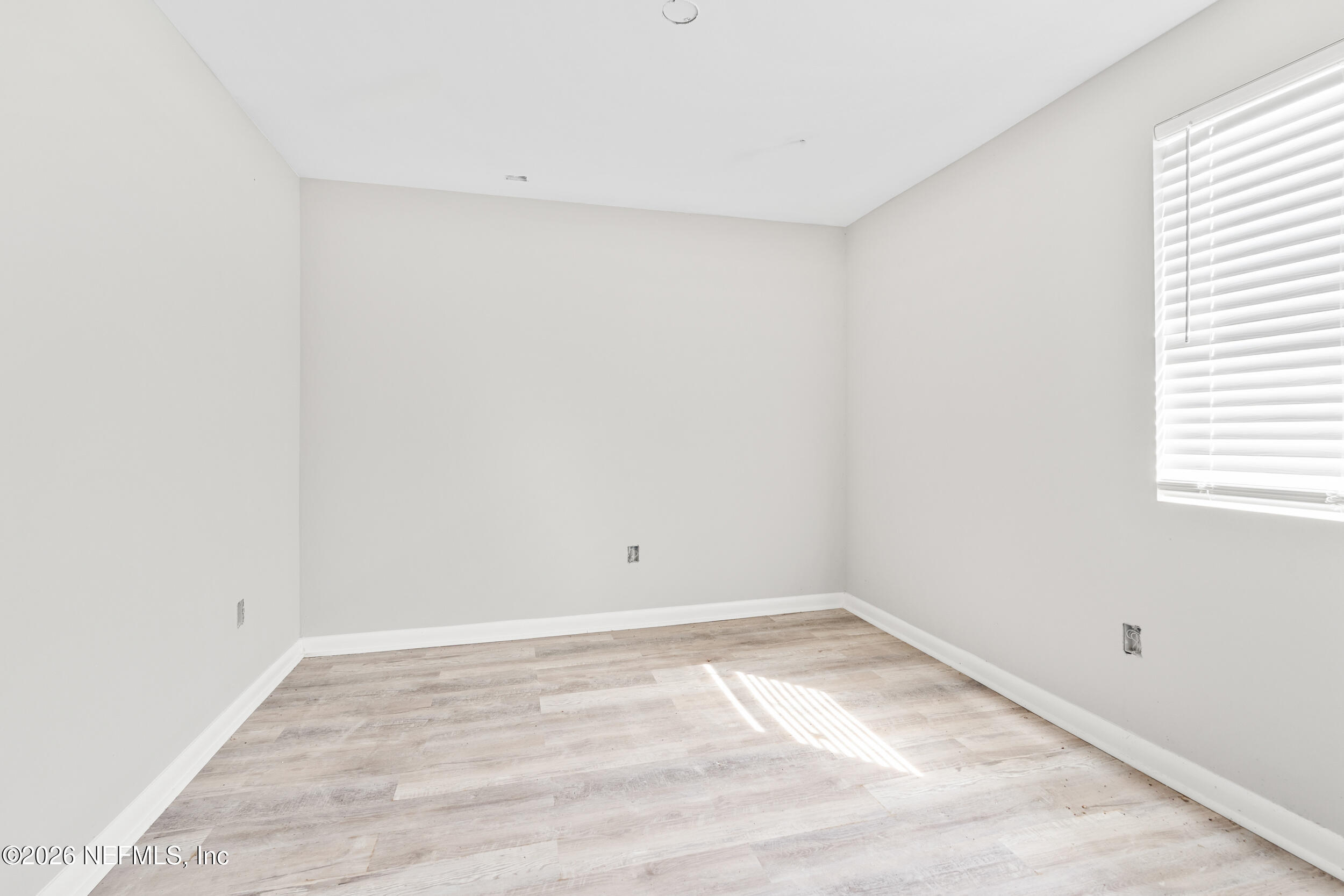 5764 HECKSCHER Drive