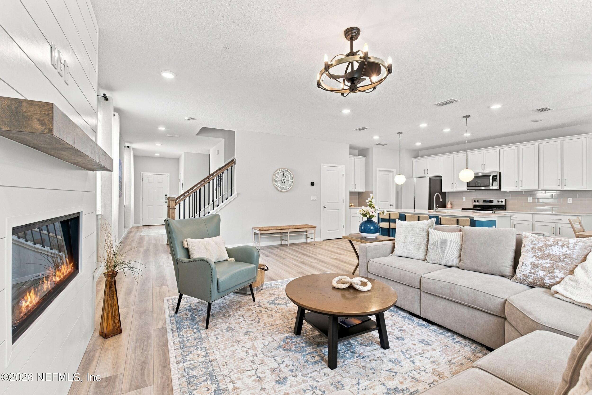 95967 SURREY Place