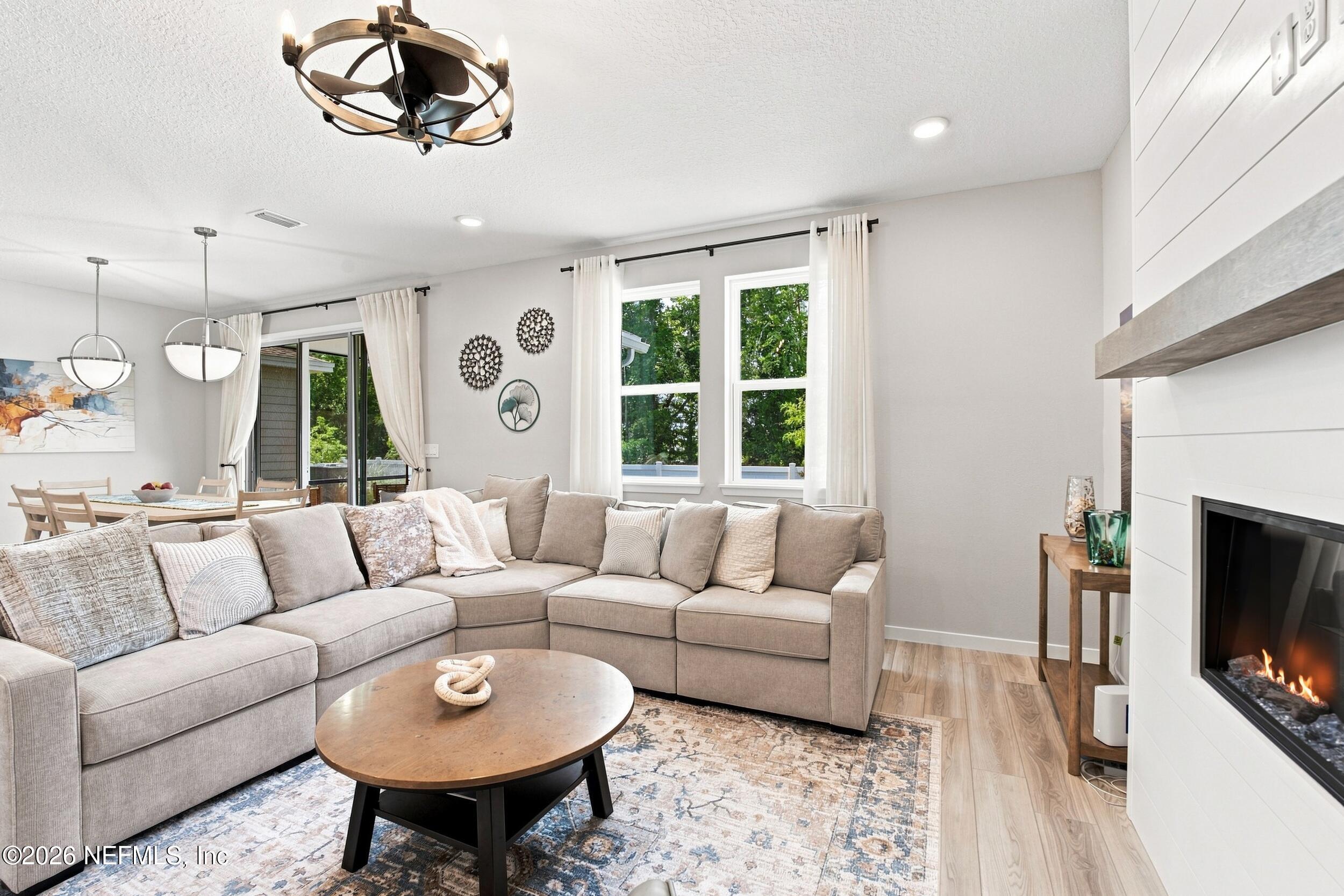 95967 SURREY Place