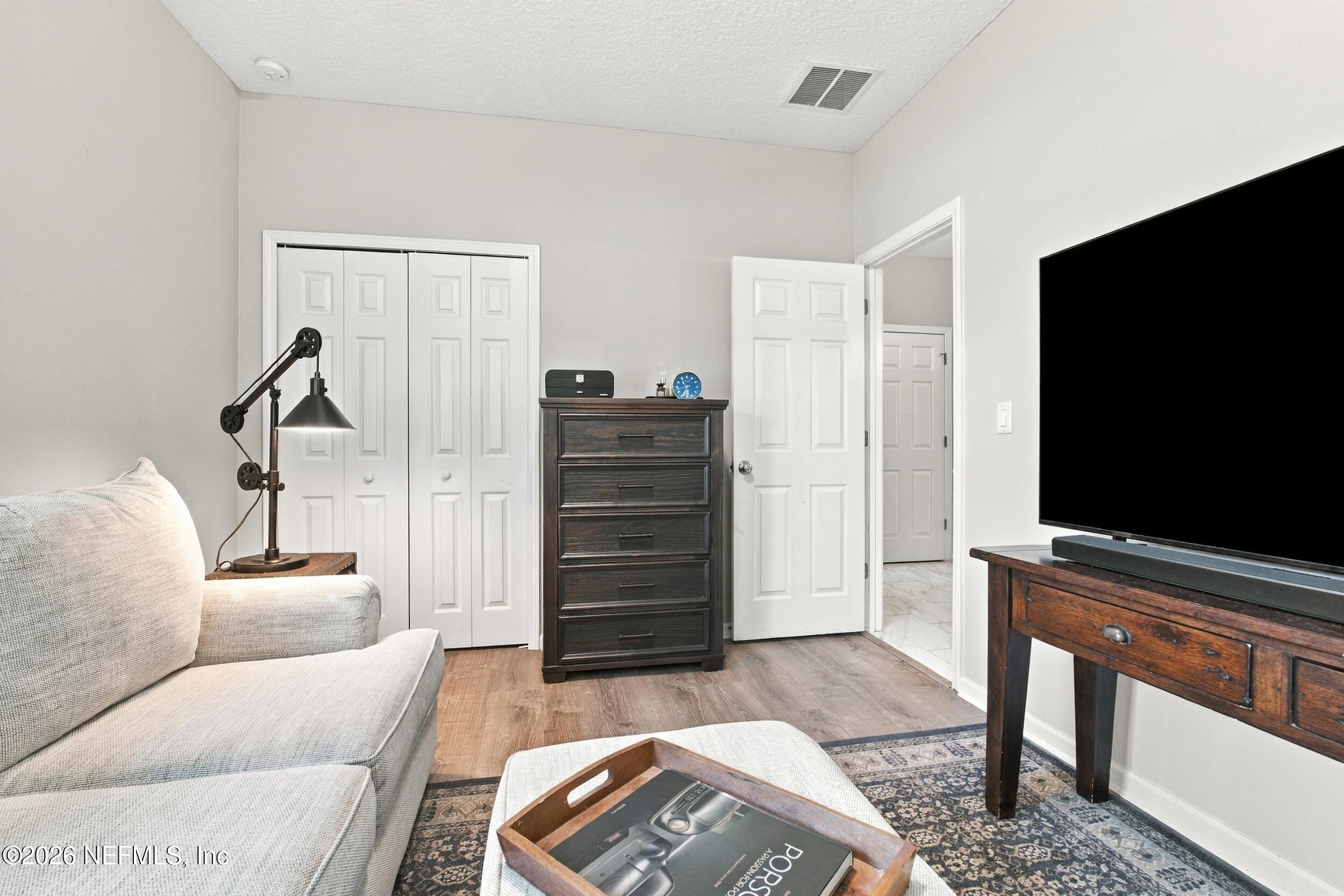 95155 VENTURES Court
