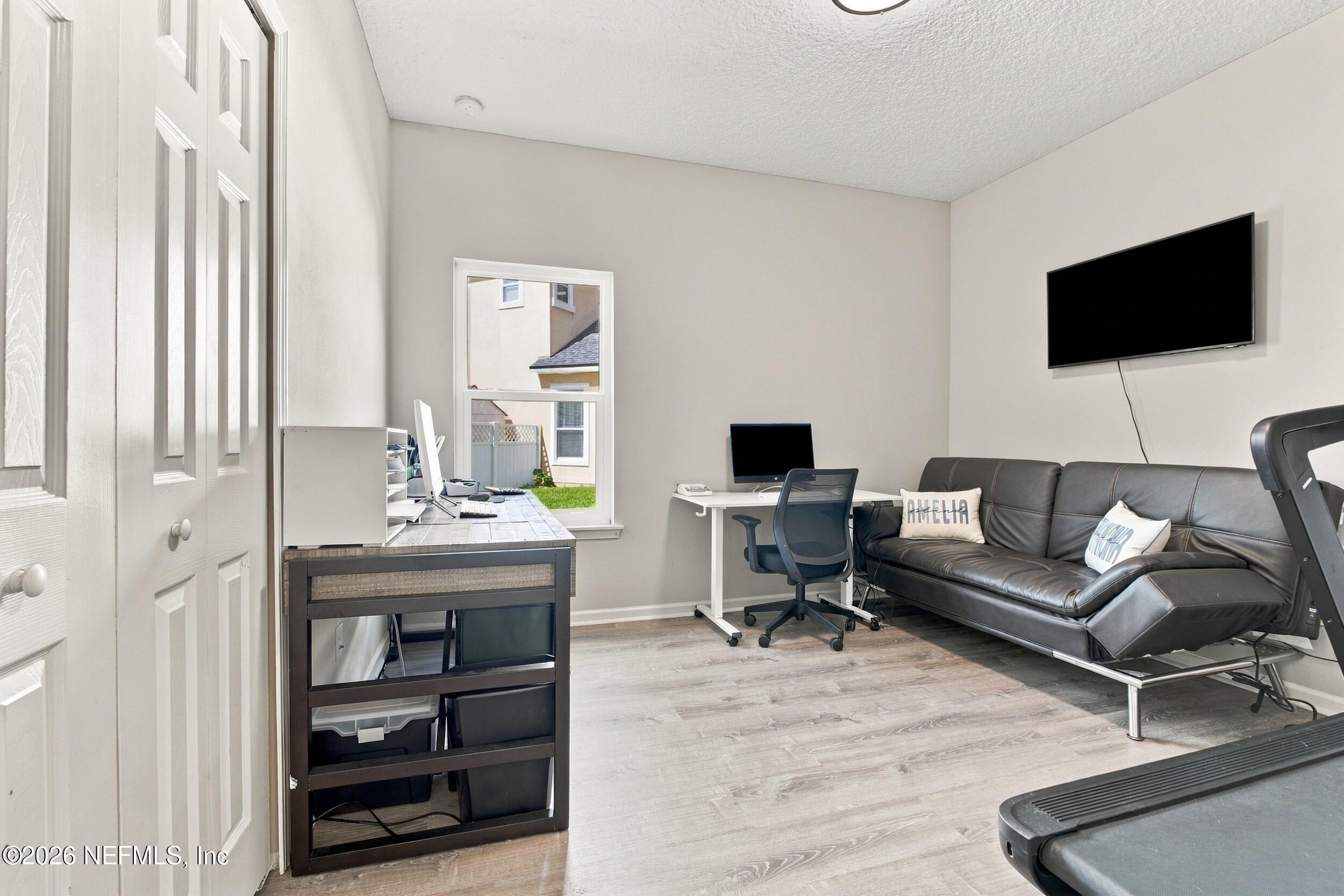 95155 VENTURES Court
