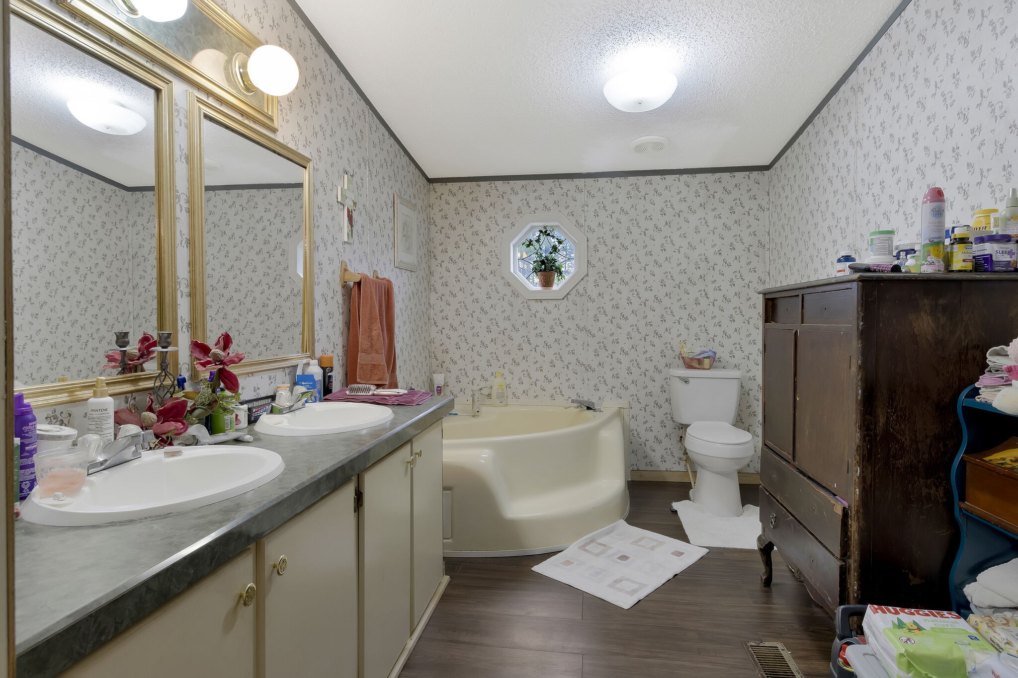 3209 Manley Dr