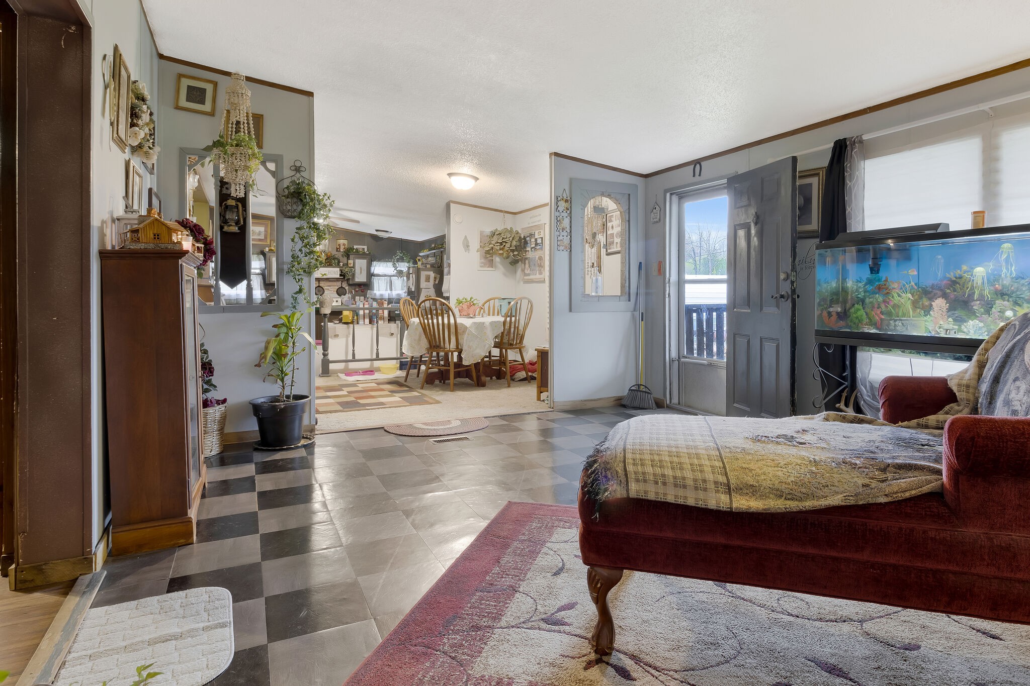 3209 Manley Dr