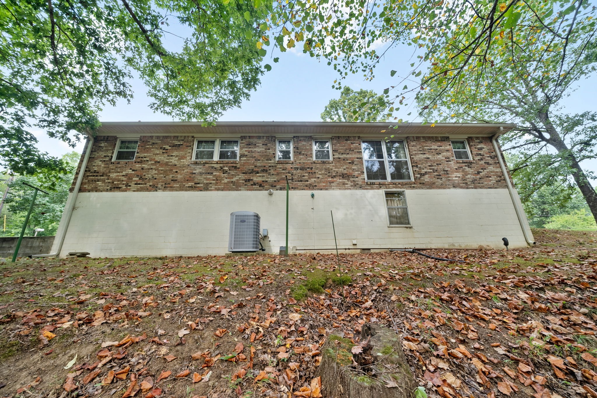 640 Dogwood Dr