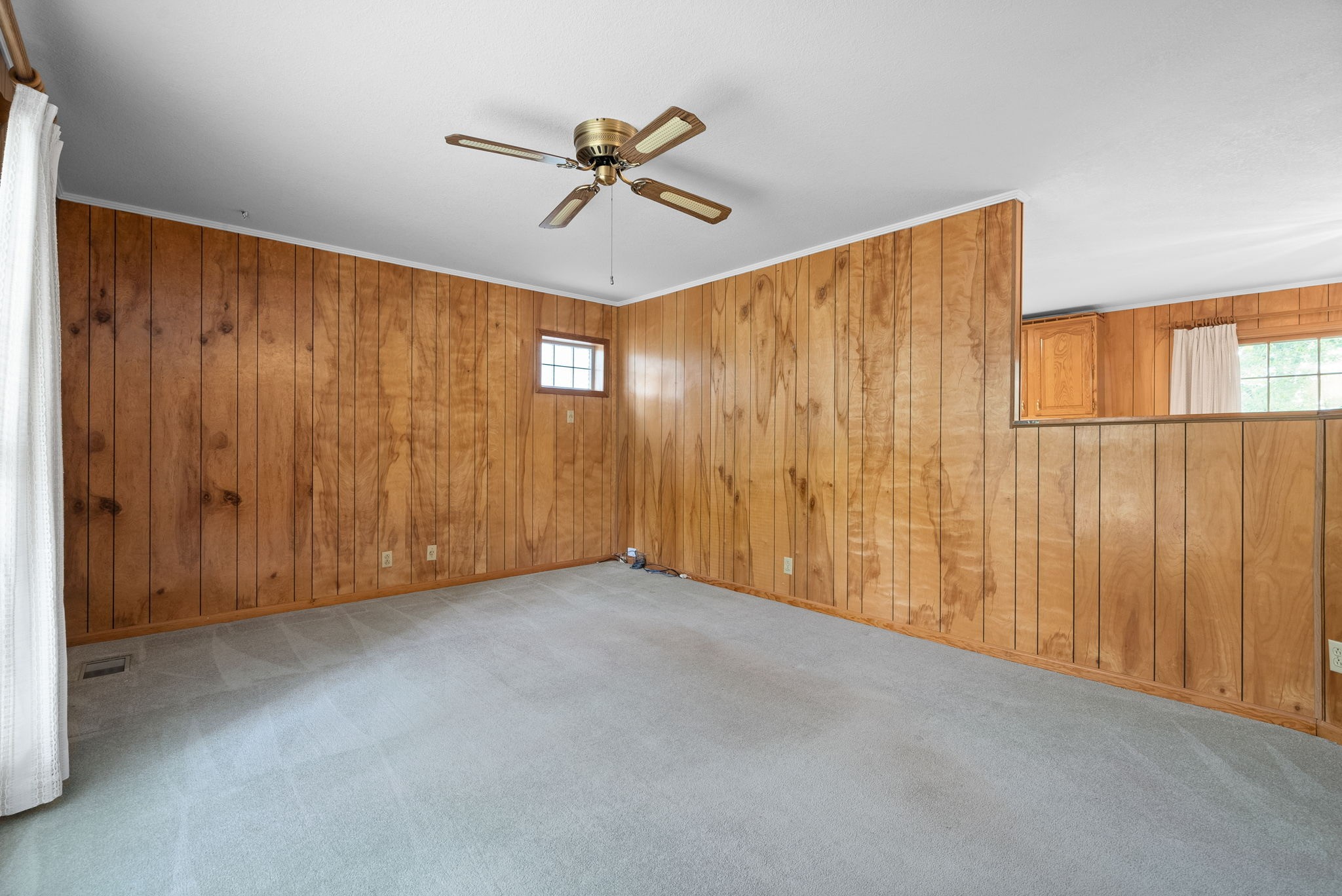 640 Dogwood Dr