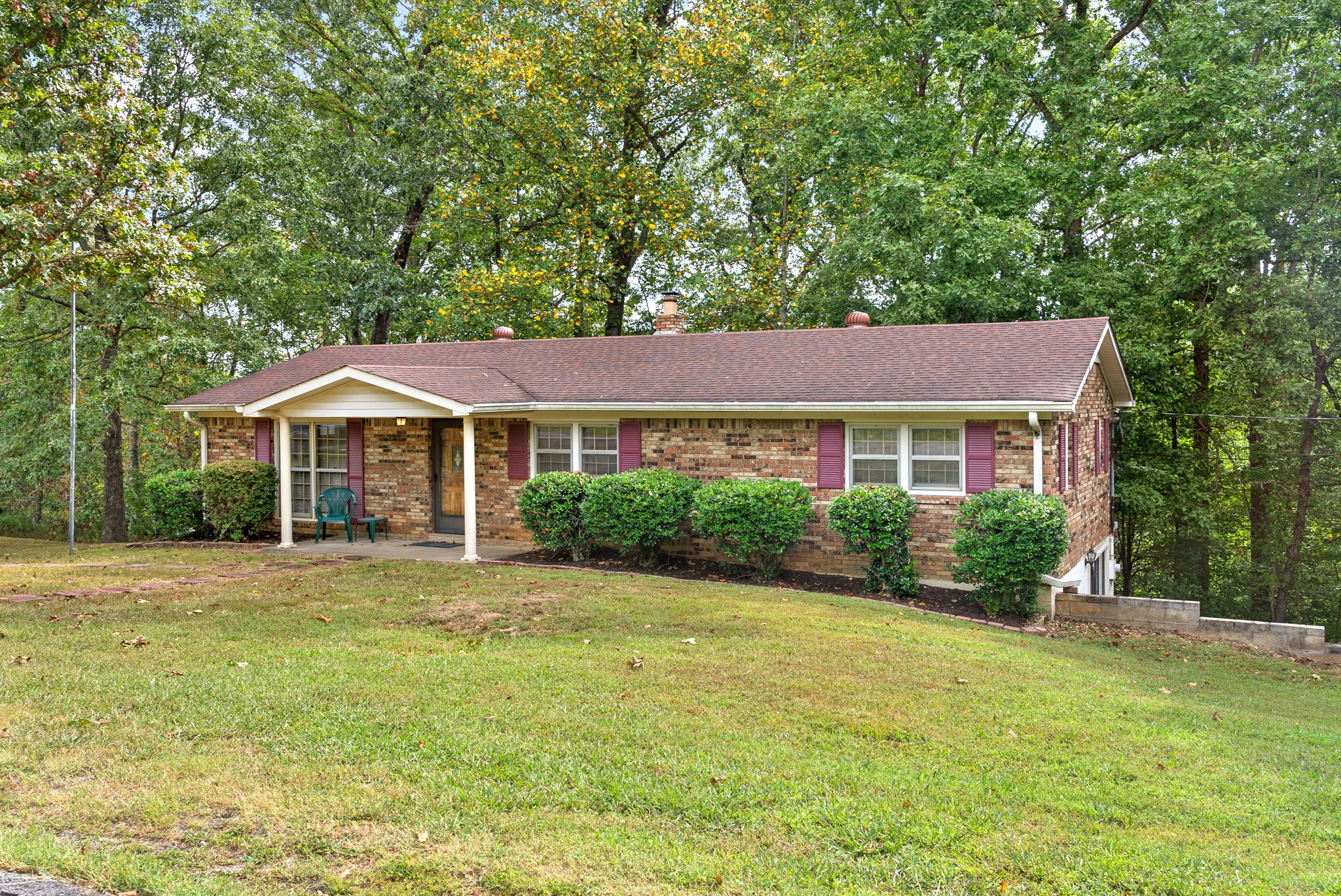 640 Dogwood Dr