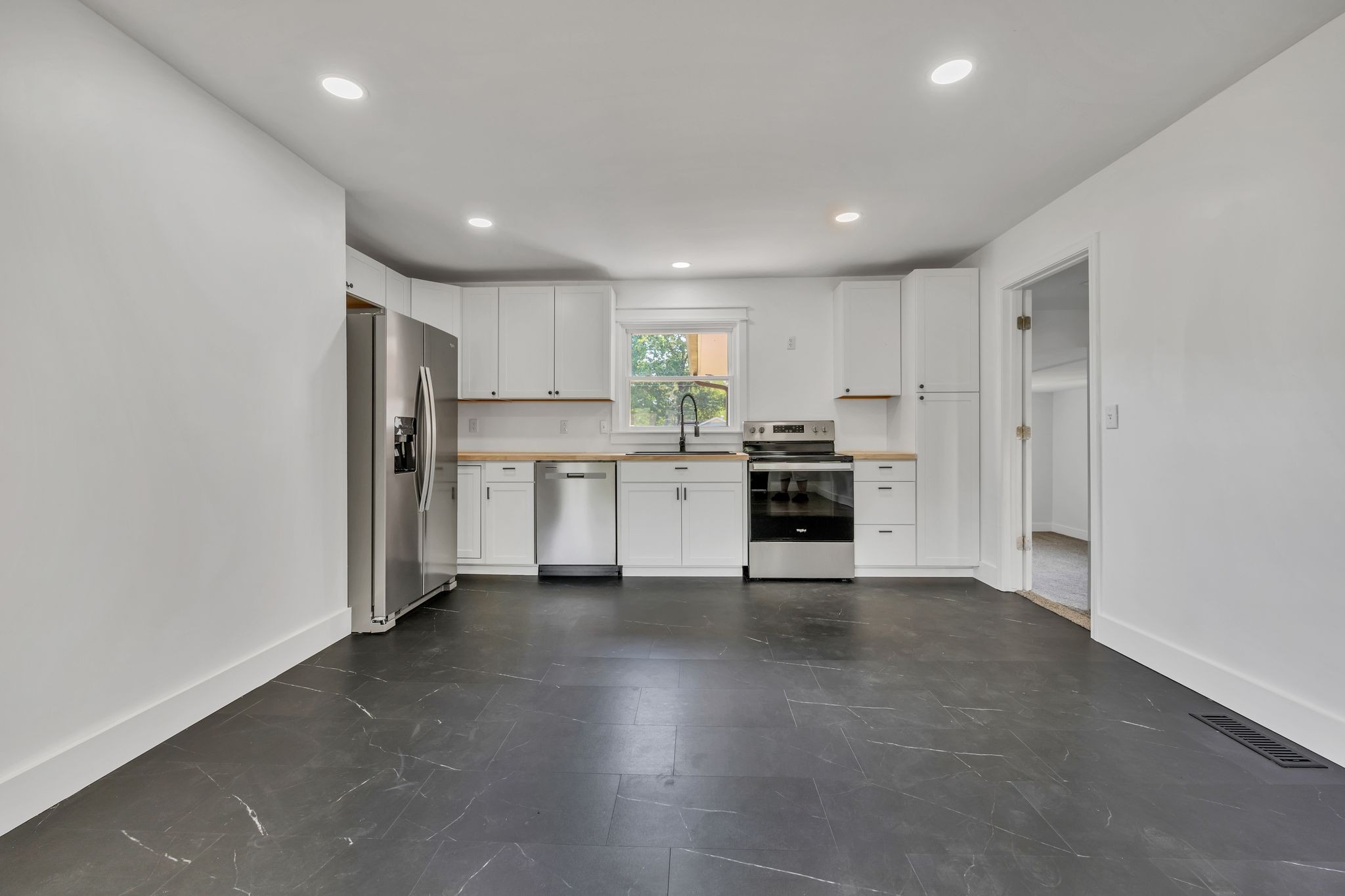 144 Park Cir