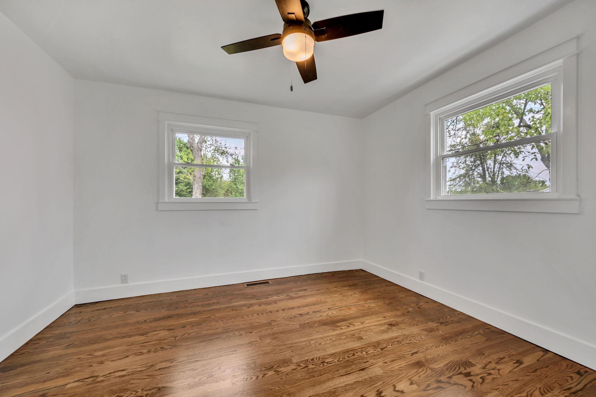 144 Park Cir