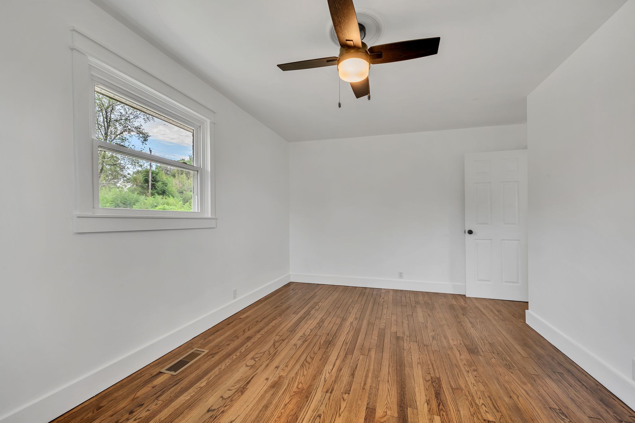 144 Park Cir