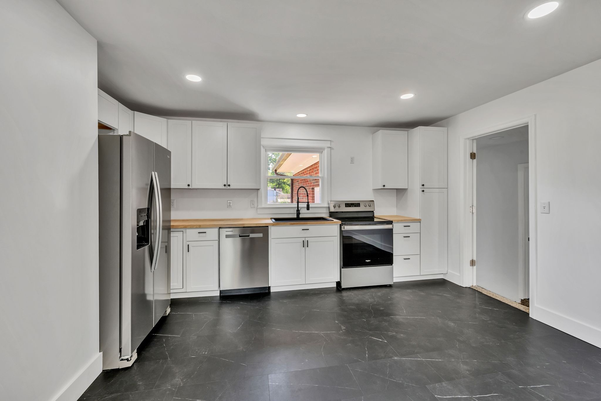 144 Park Cir