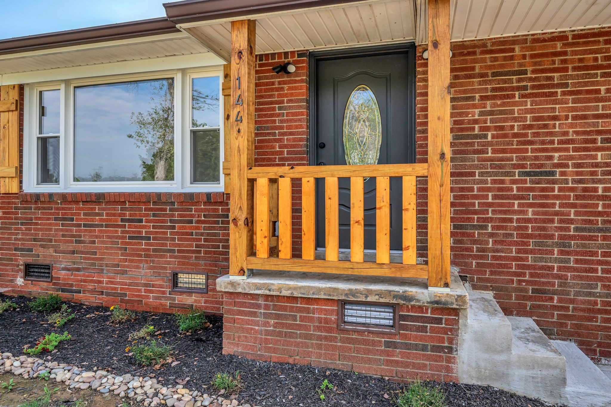 144 Park Cir