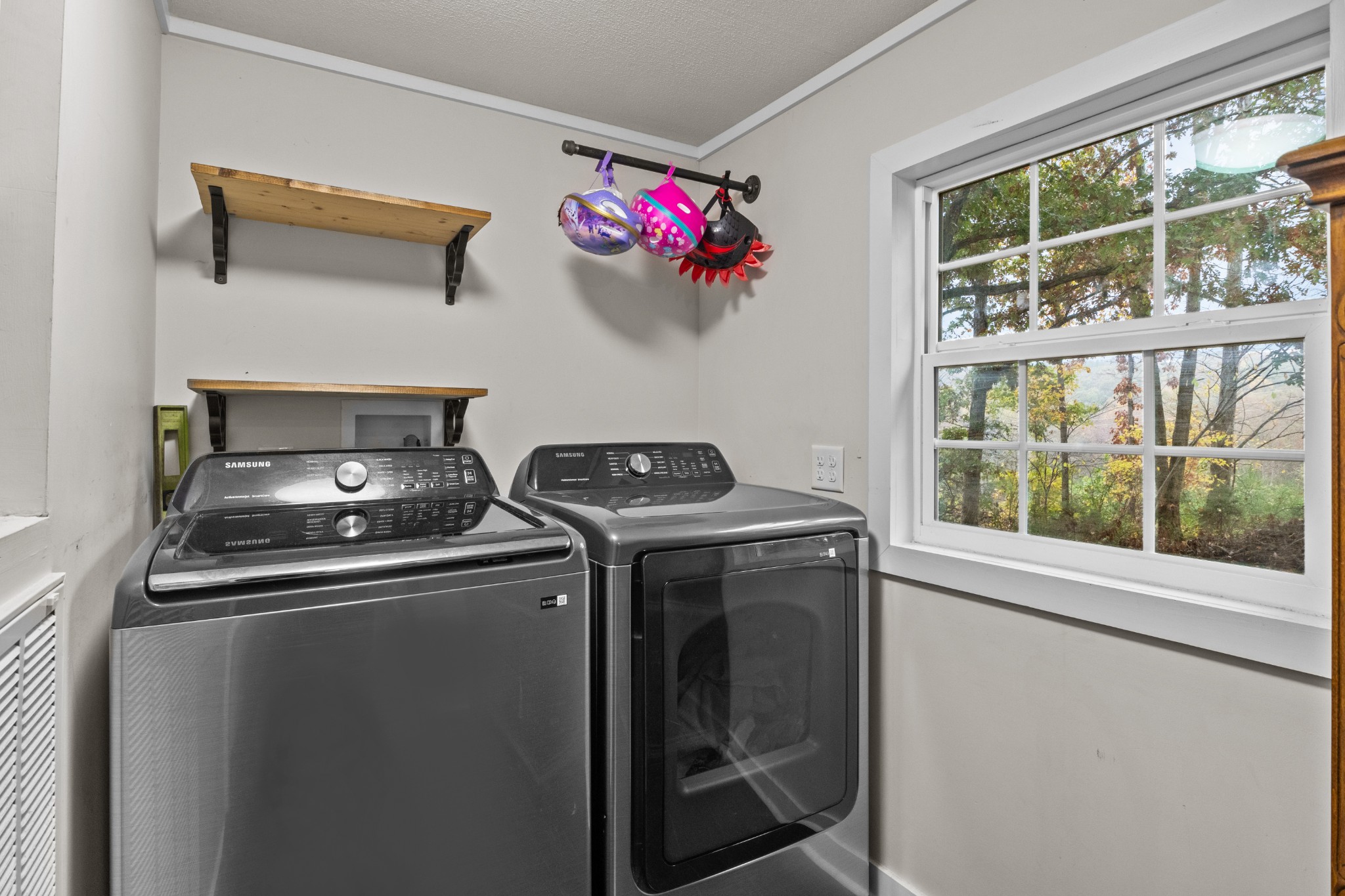 3770 Highway 70, W