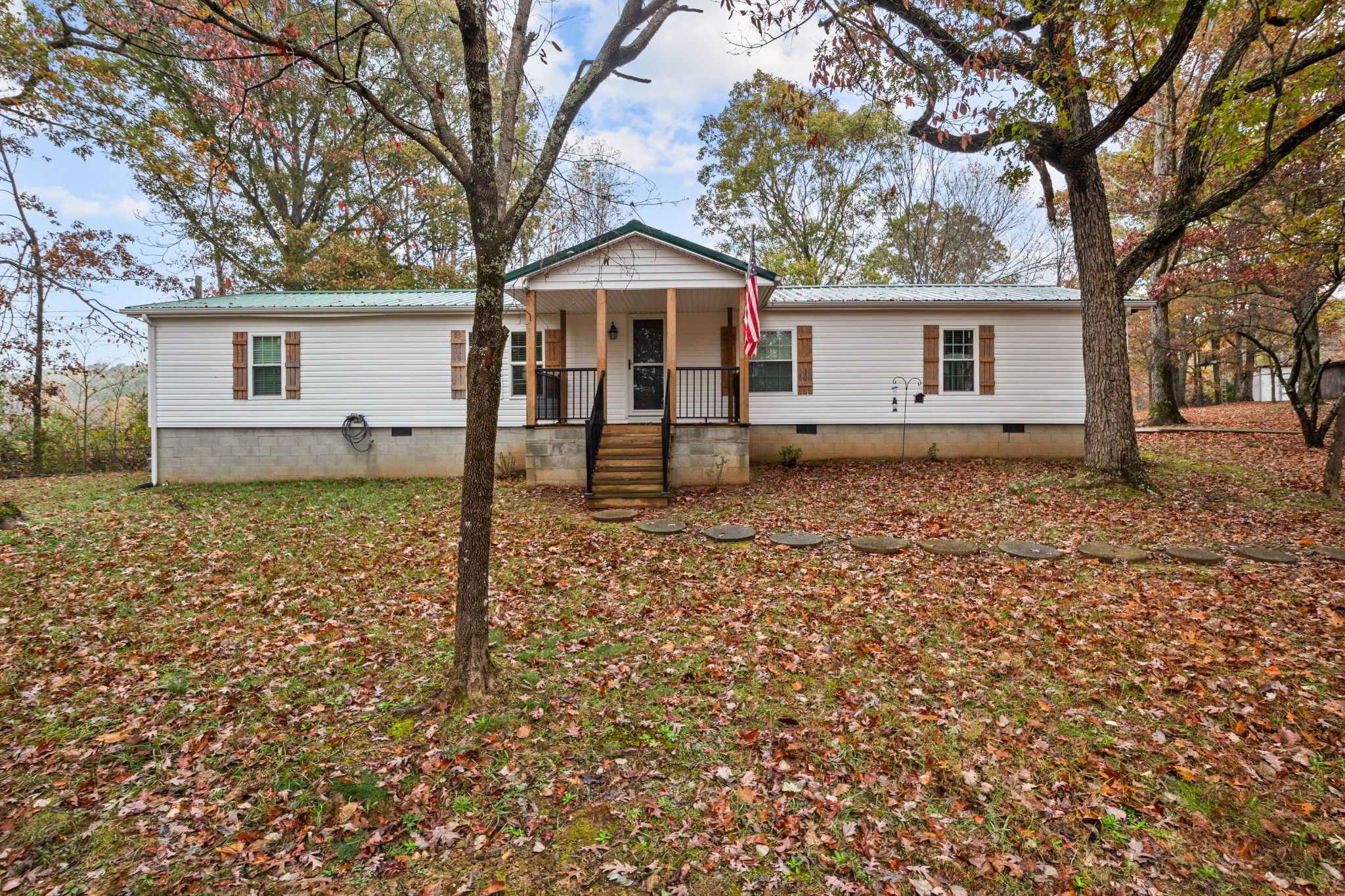 3770 Highway 70, W
