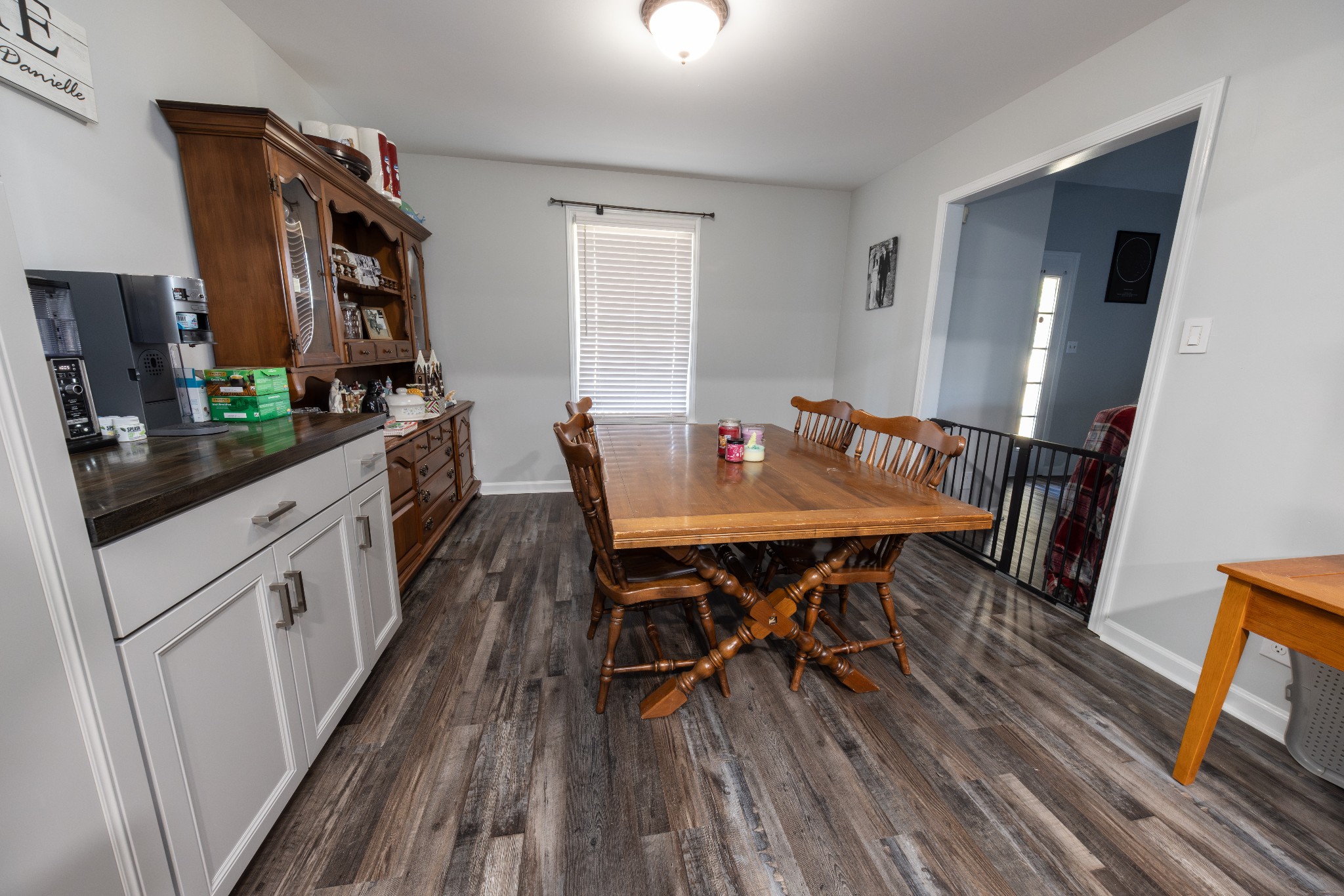 242 Hawkins Rd