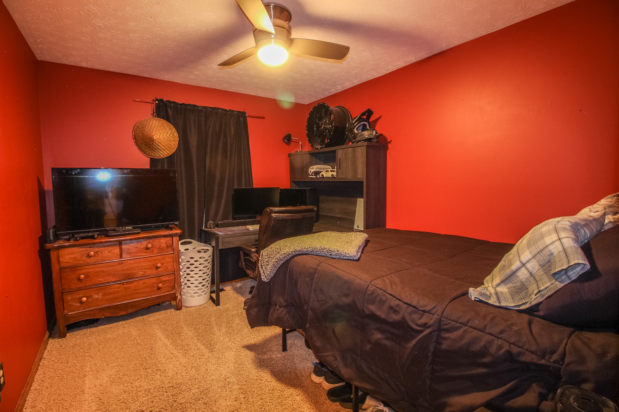 215 Lyles Rd
