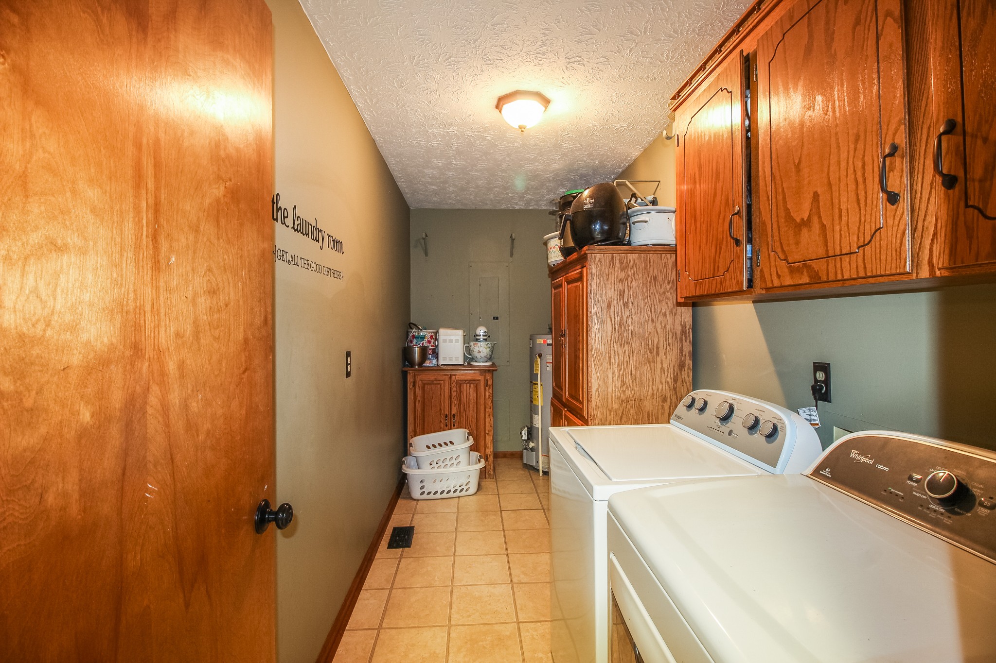 215 Lyles Rd