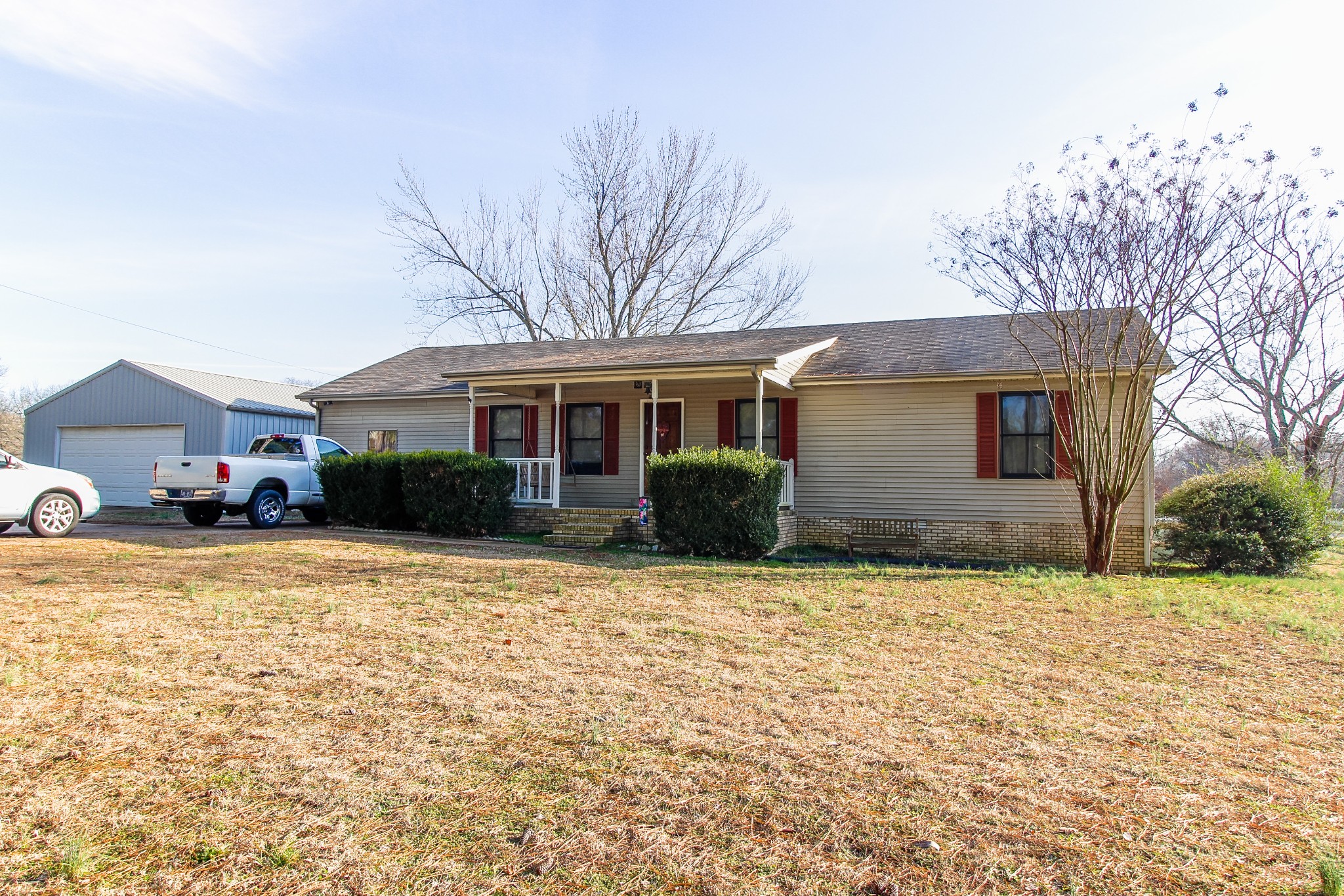 215 Lyles Rd