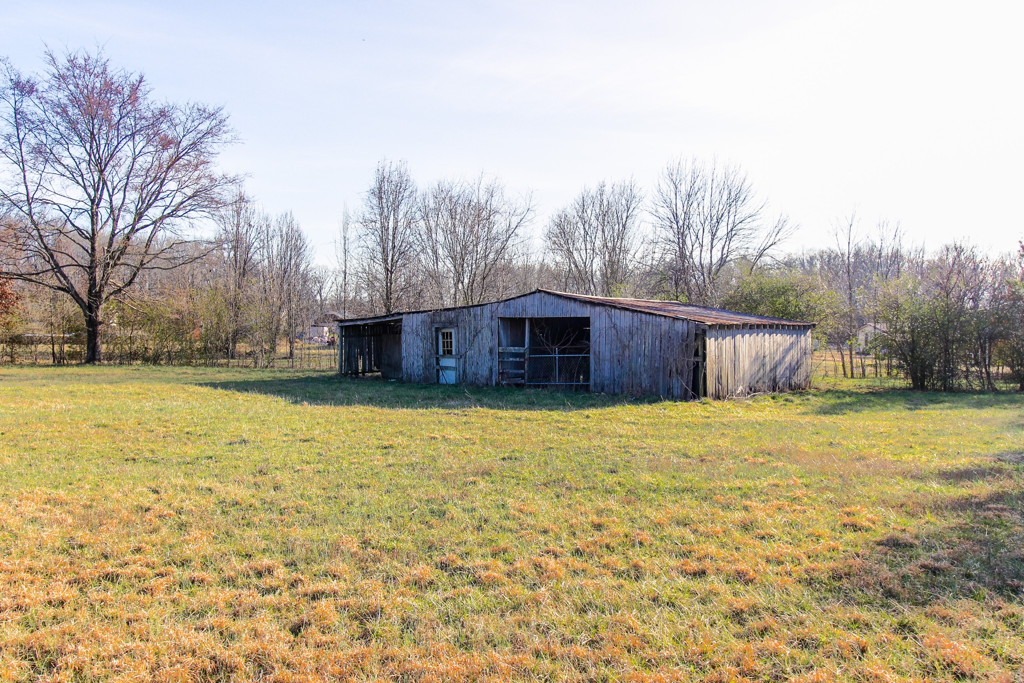 215 Lyles Rd