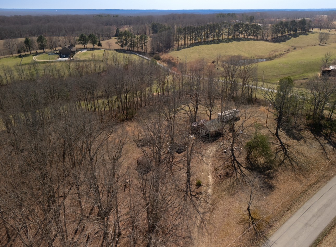 495 Cooley Ford Rd