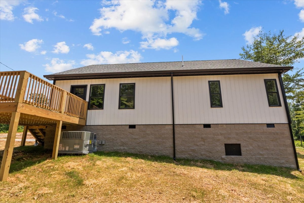 123 Thicket Ln