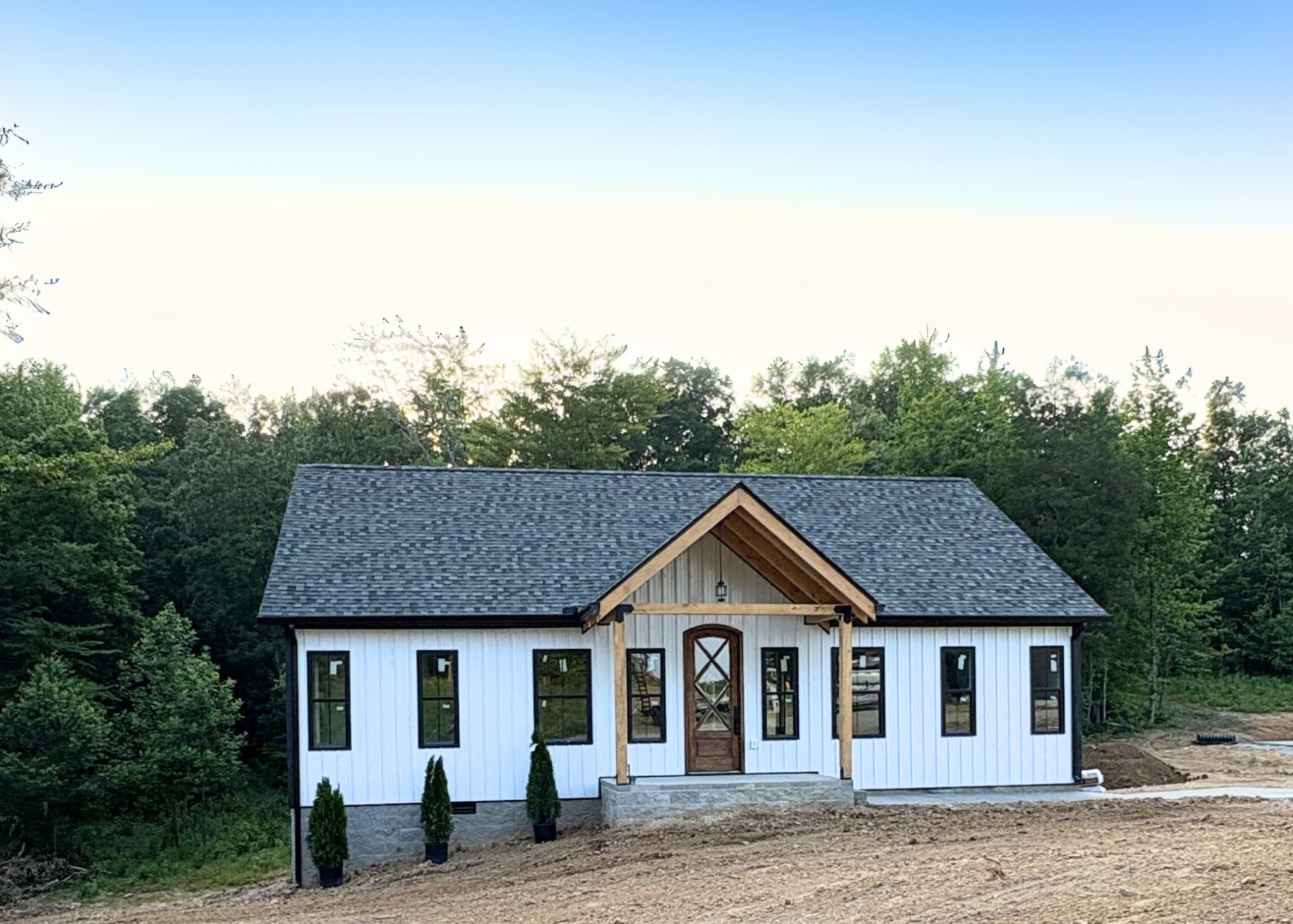123 Thicket Ln