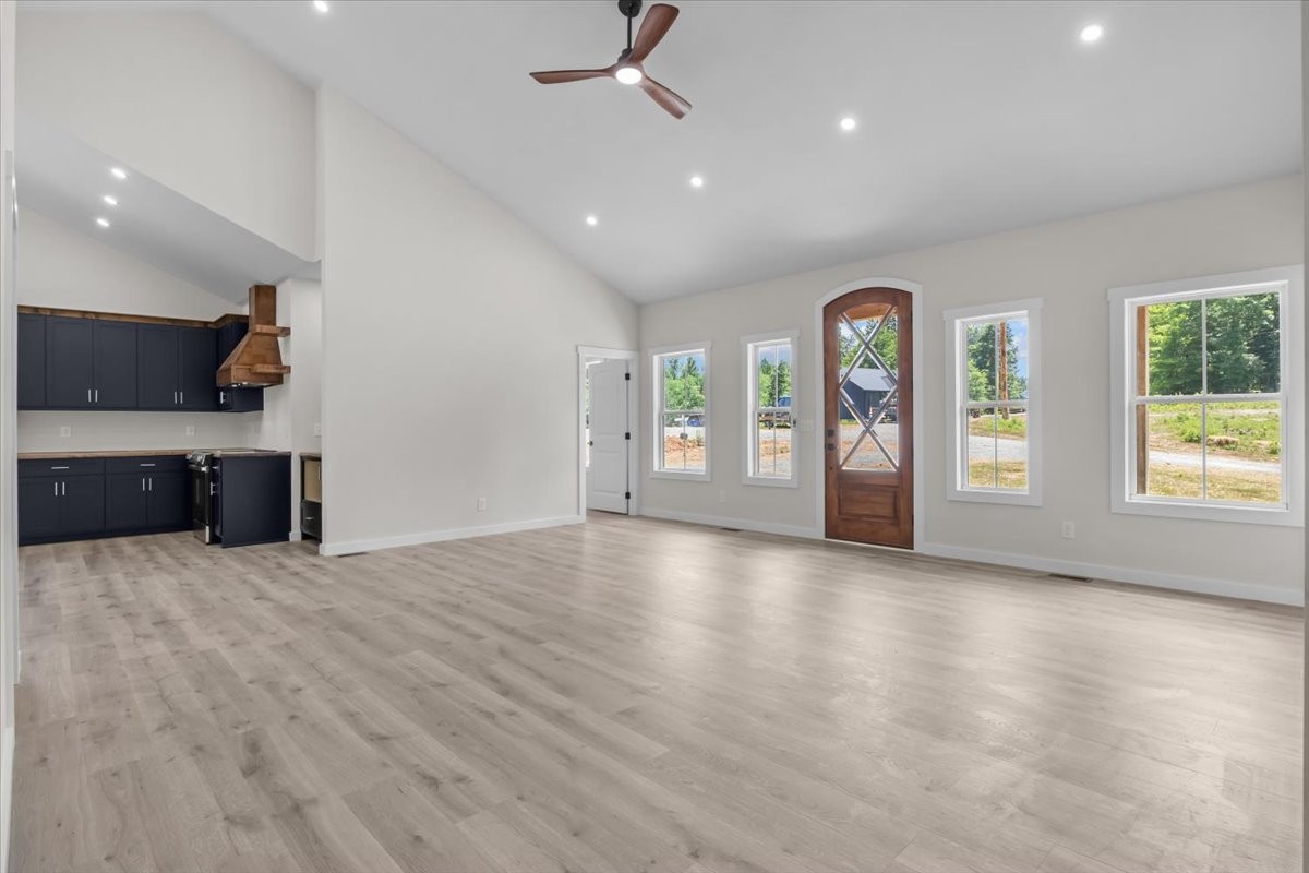 123 Thicket Ln