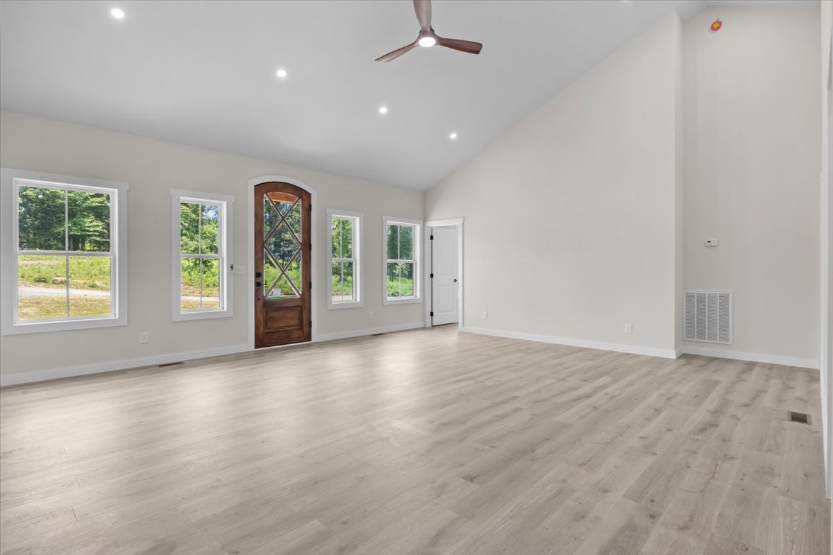 123 Thicket Ln