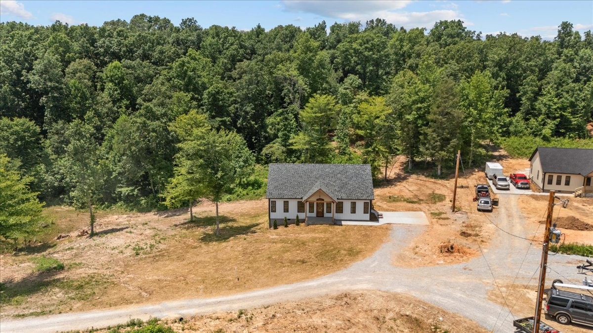 123 Thicket Ln