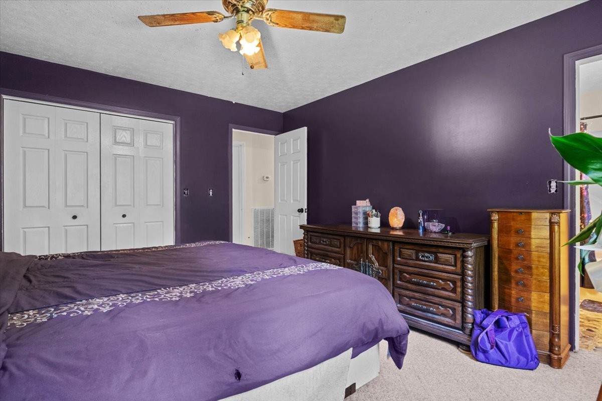 169 Oak Crest Dr