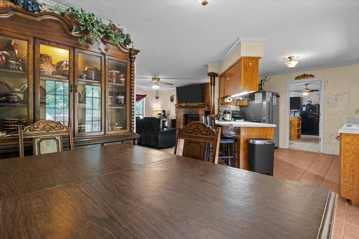 169 Oak Crest Dr